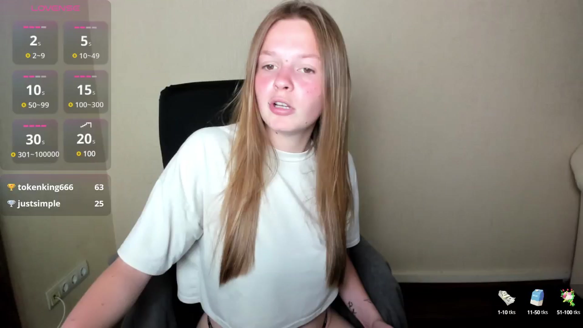 Gallery image thumbnail from CuteDina's myfreecams stream on, 06/13/2025, 08:16 image 16 of 20