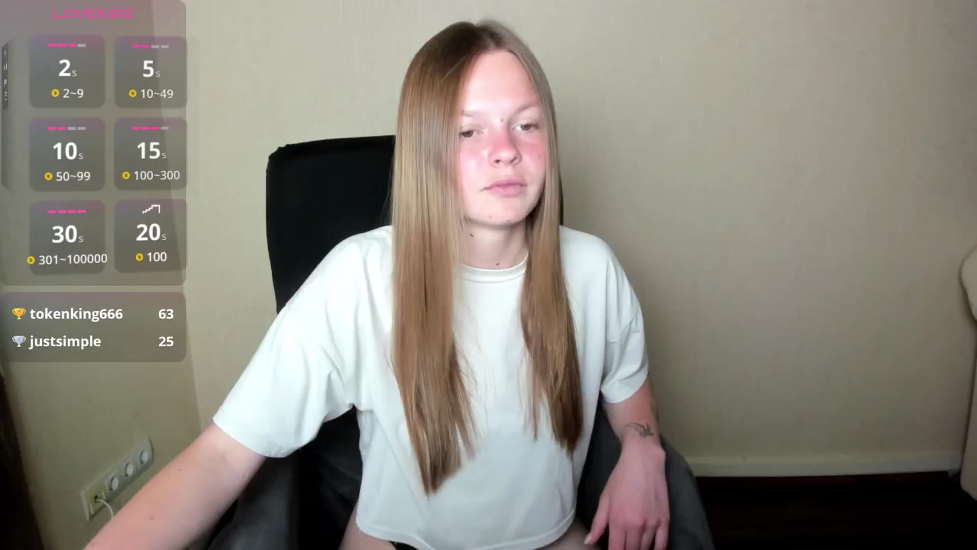 Gallery image thumbnail from CuteDina's myfreecams stream on, 06/13/2025, 08:16 image 1 of 20