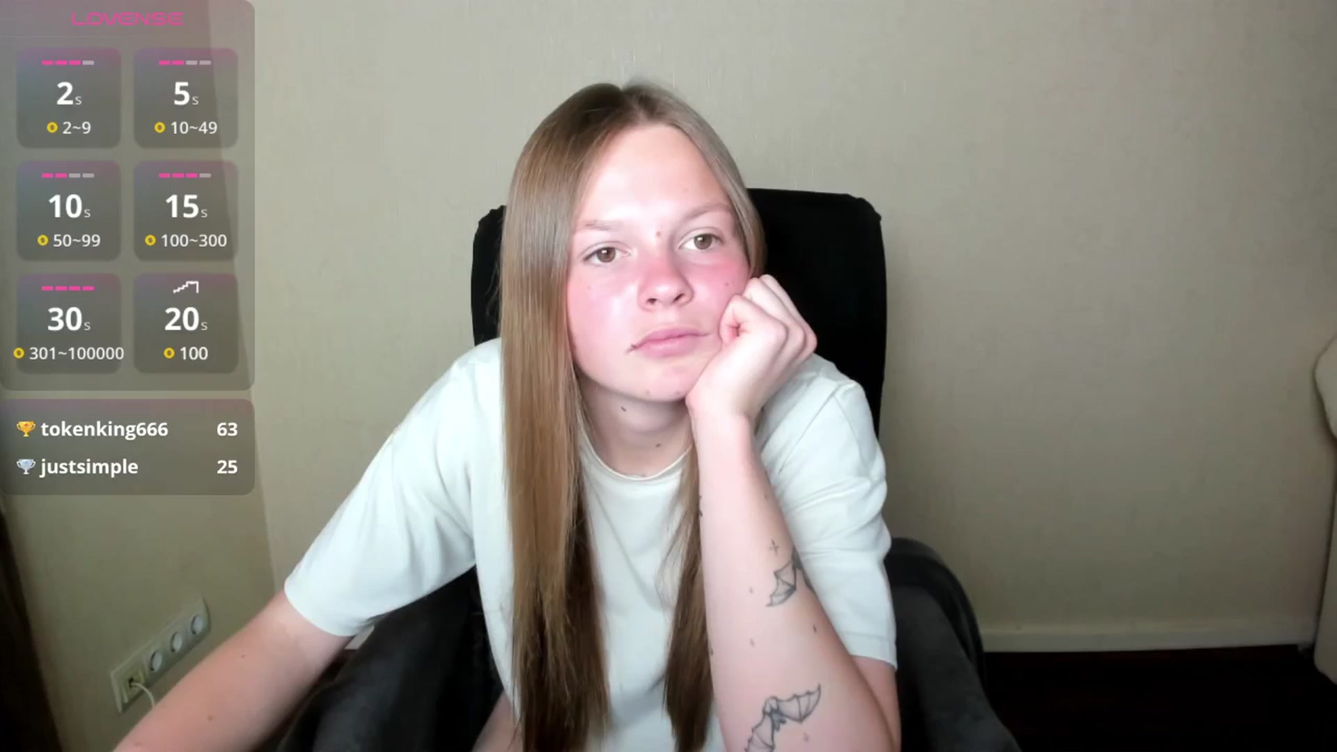Gallery image thumbnail from CuteDina's myfreecams stream on, 06/13/2025, 08:16 image 4 of 20