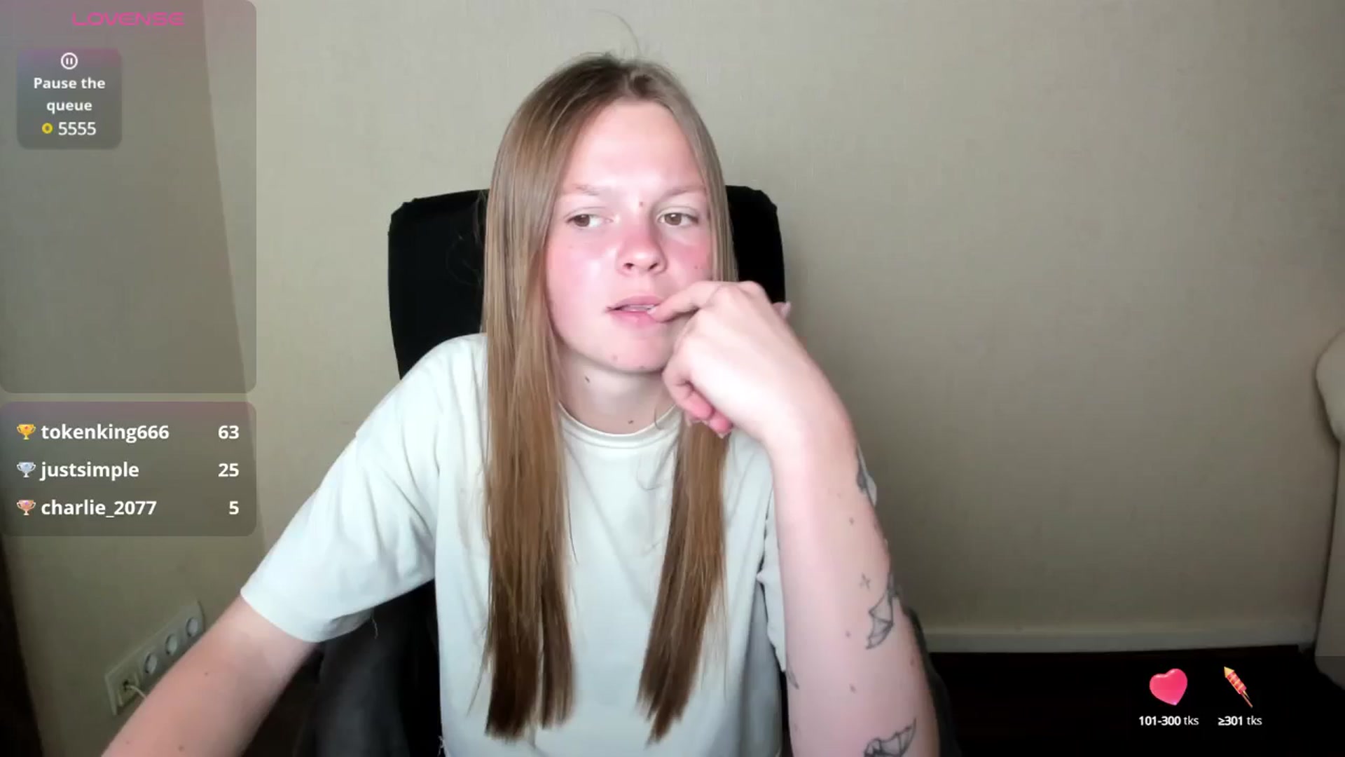Gallery image thumbnail from CuteDina's myfreecams stream on, 06/13/2025, 08:16 image 19 of 20