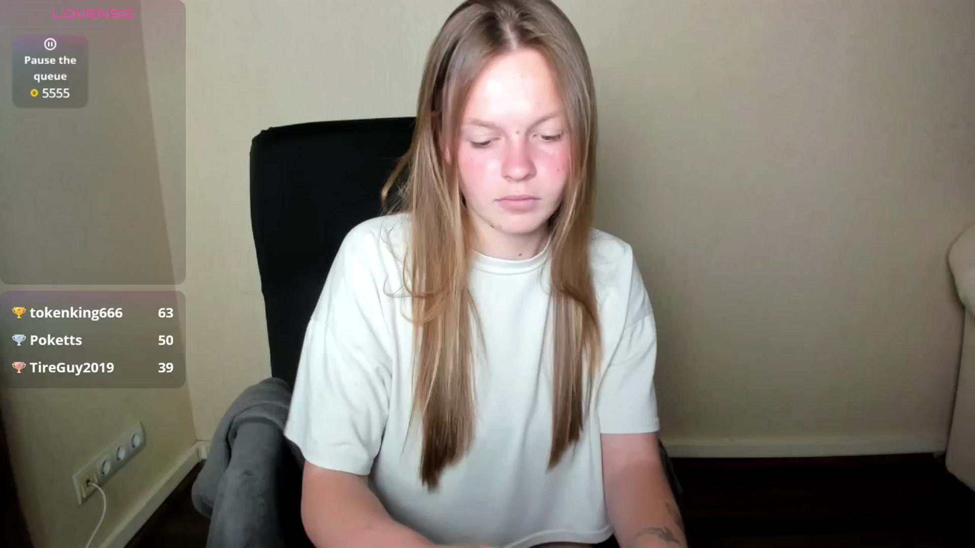 Gallery image thumbnail from CuteDina's myfreecams stream on, 06/13/2025, 10:47 image 7 of 20