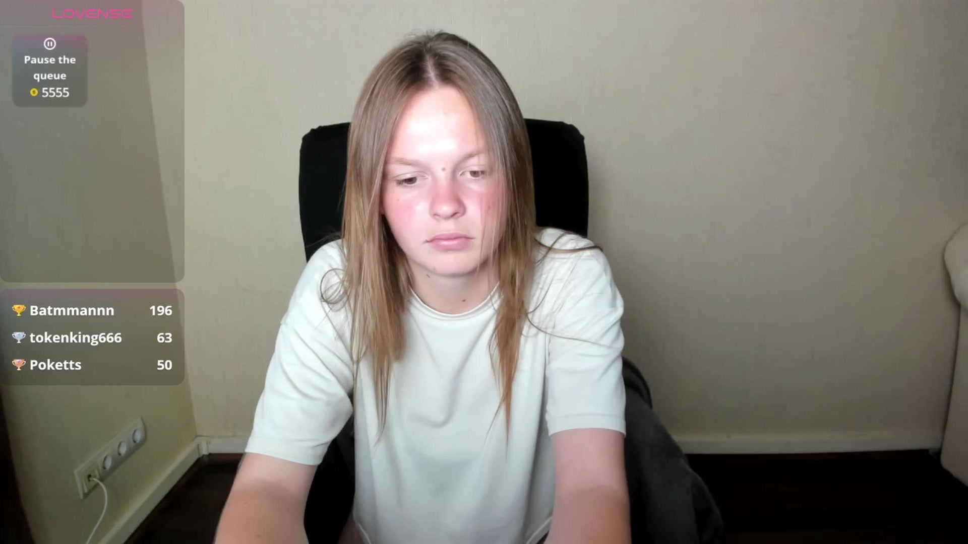 Gallery image thumbnail from CuteDina's myfreecams stream on, 06/13/2025, 11:11 image 8 of 20