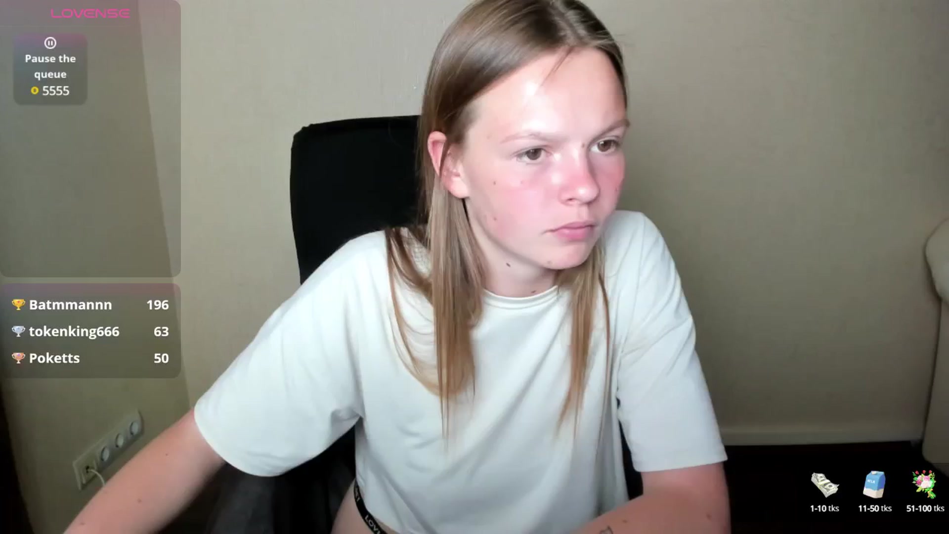 Gallery image thumbnail from CuteDina's myfreecams stream on, 06/13/2025, 11:11 image 11 of 20
