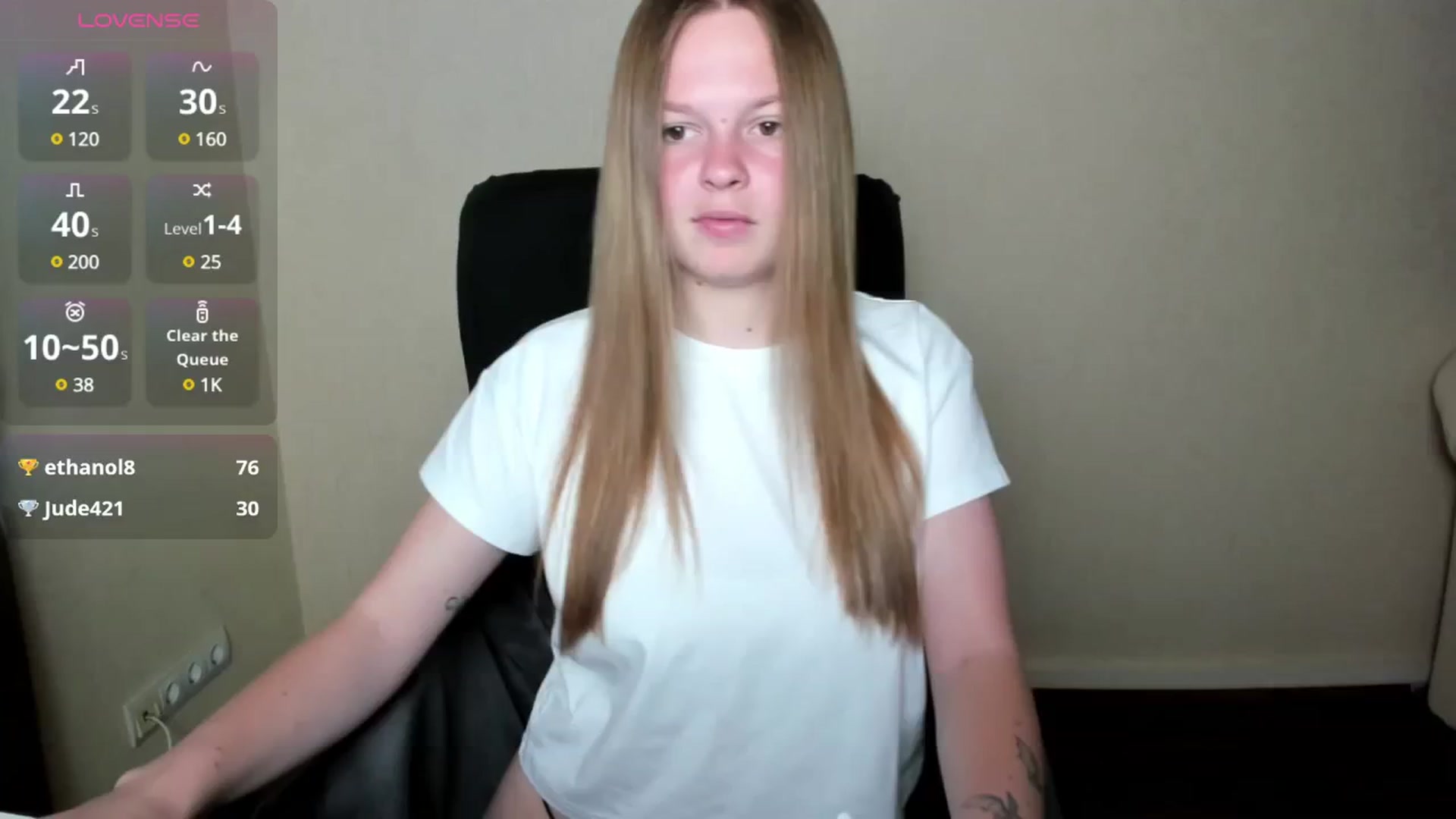 Gallery image thumbnail from CuteDina's myfreecams stream on, 06/23/2025, 06:50 image 15 of 20