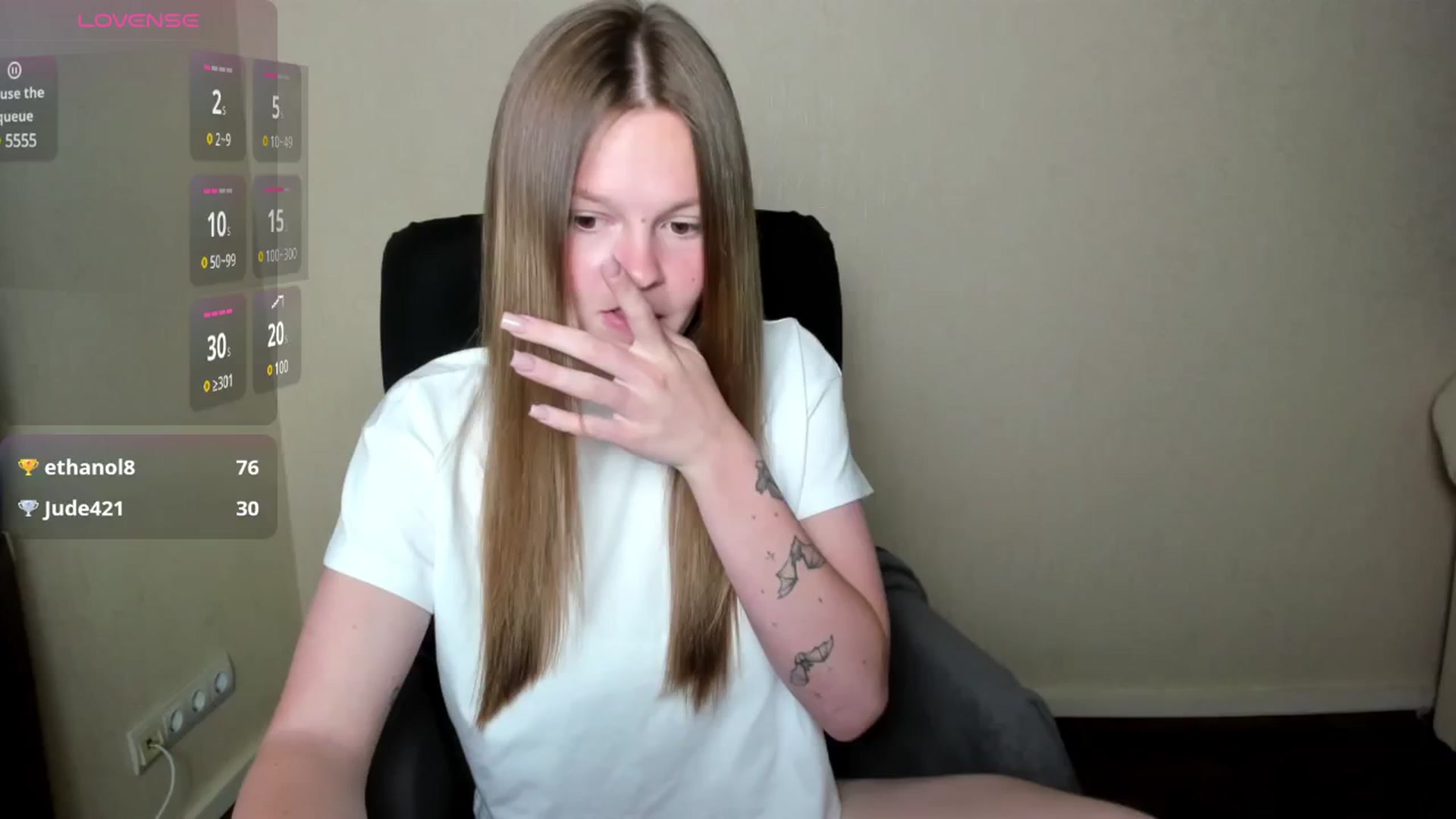 Gallery image thumbnail from CuteDina's myfreecams stream on, 06/23/2025, 08:24 image 2 of 20