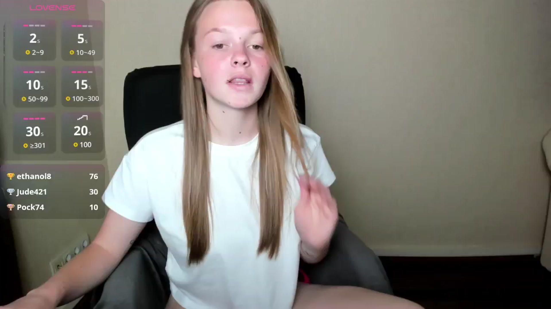Gallery image thumbnail from CuteDina's myfreecams stream on, 06/23/2025, 09:06 image 8 of 20