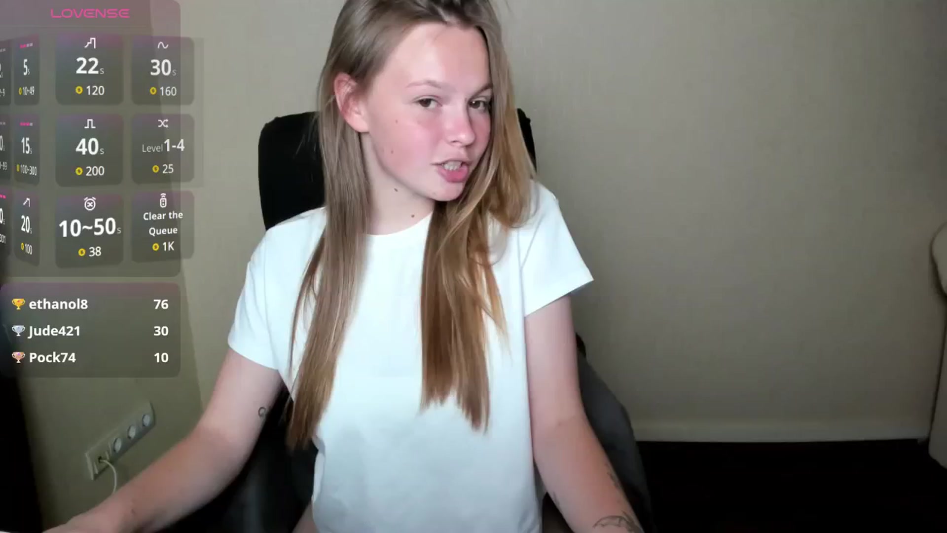 Gallery image thumbnail from CuteDina's myfreecams stream on, 06/23/2025, 09:06 image 4 of 20