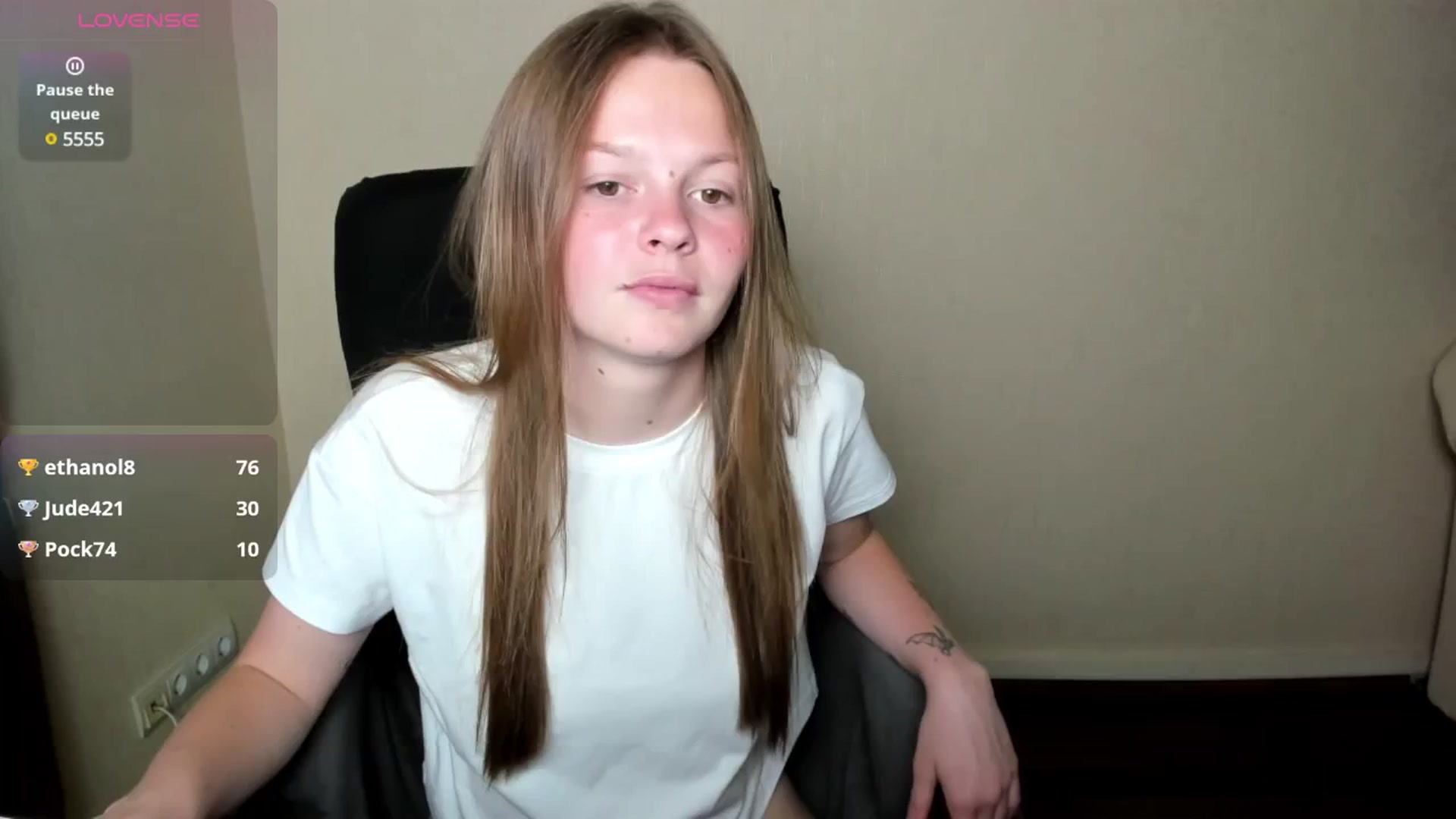 Gallery image thumbnail from CuteDina's myfreecams stream on, 06/23/2025, 09:06 image 7 of 20