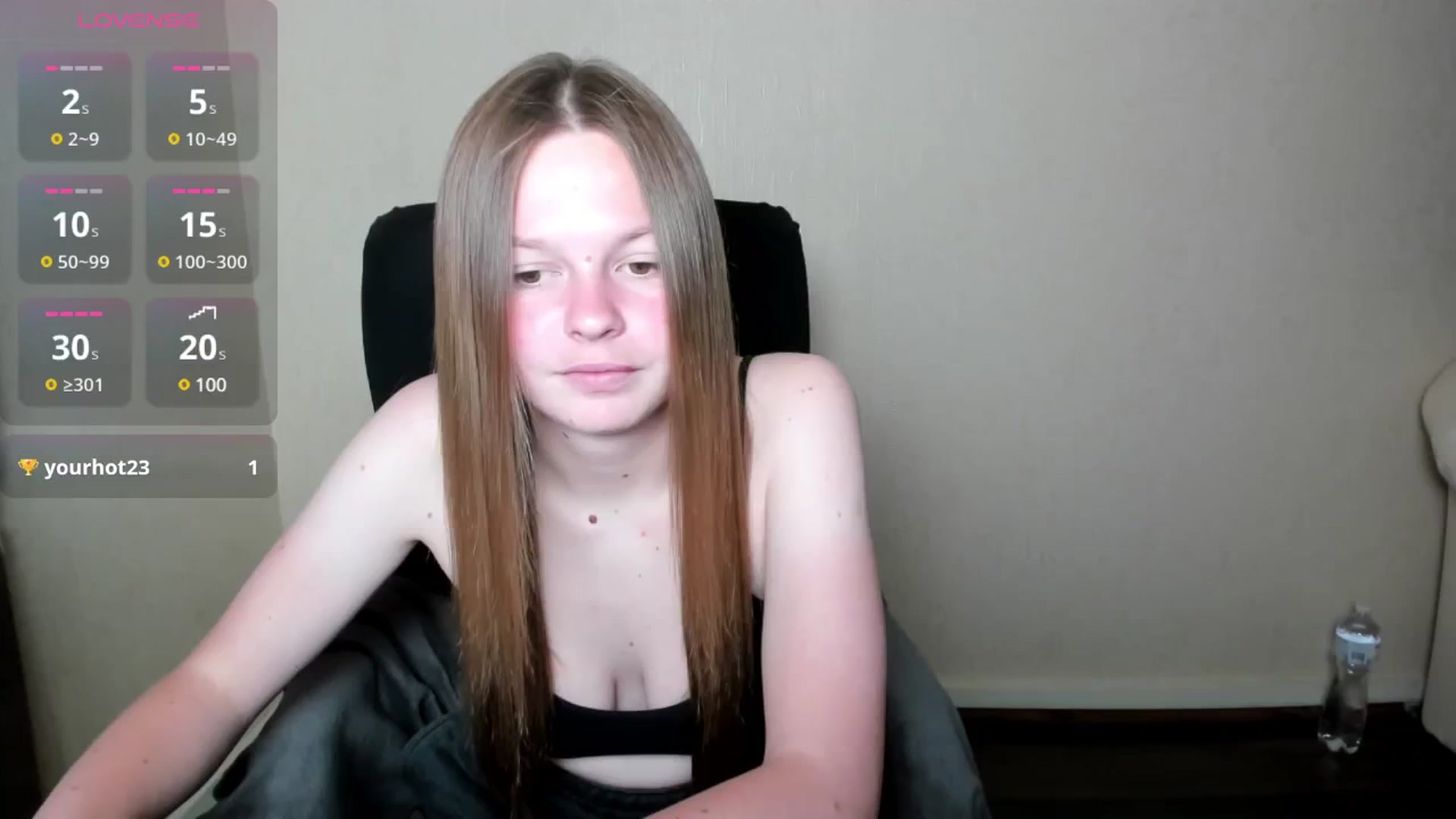 Gallery image thumbnail from CuteDina's myfreecams stream on, 06/24/2025, 10:22 image 12 of 20