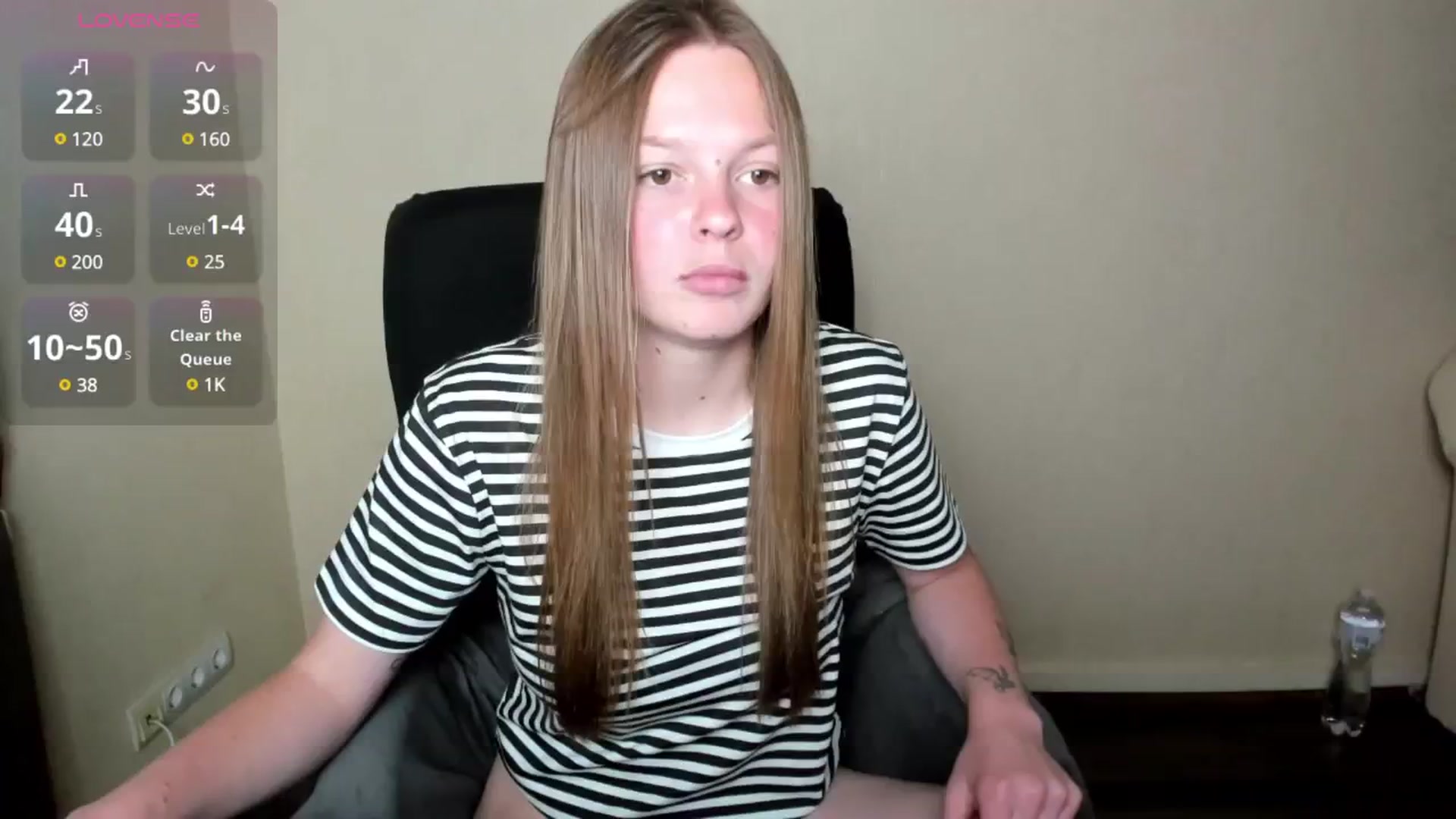 Gallery image thumbnail from CuteDina's myfreecams stream on, 06/24/2025, 10:22 image 2 of 20