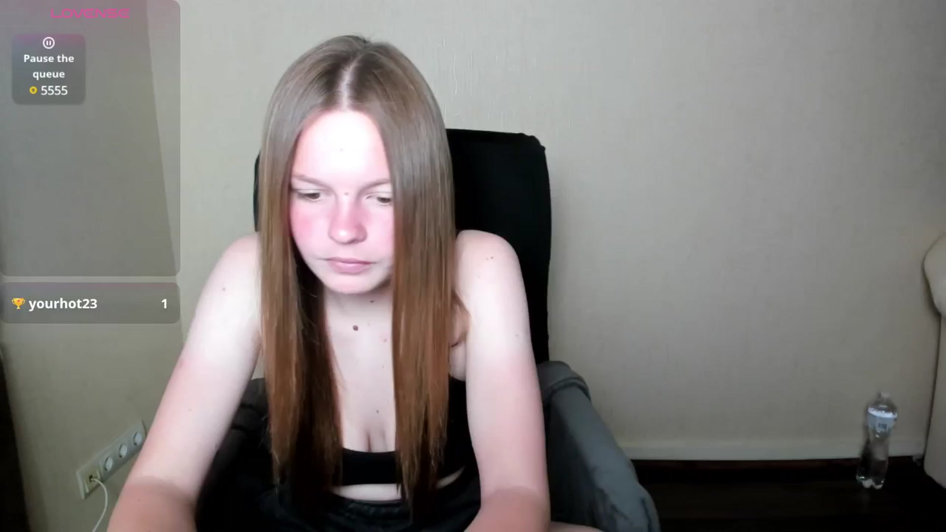 Gallery image thumbnail from CuteDina's myfreecams stream on, 06/24/2025, 10:22 image 11 of 20
