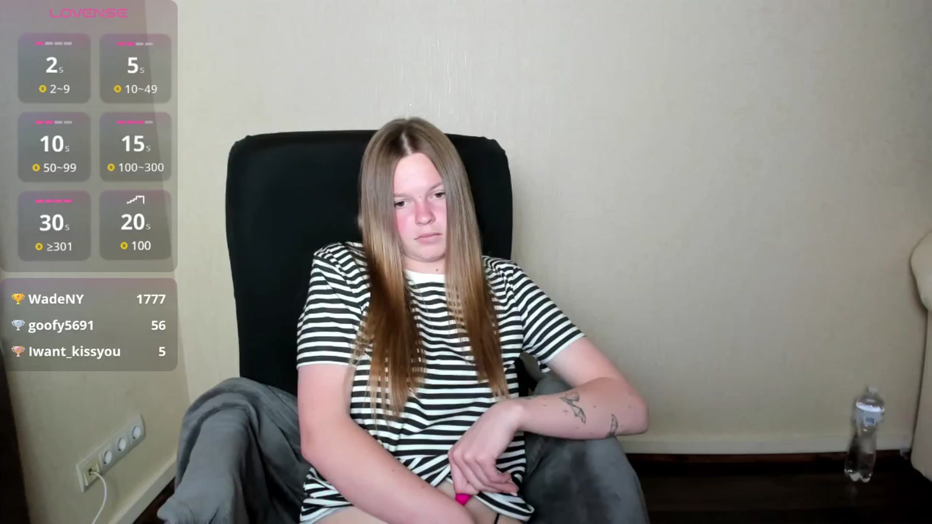 Gallery image thumbnail from CuteDina's myfreecams stream on, 06/24/2025, 11:08 image 9 of 20