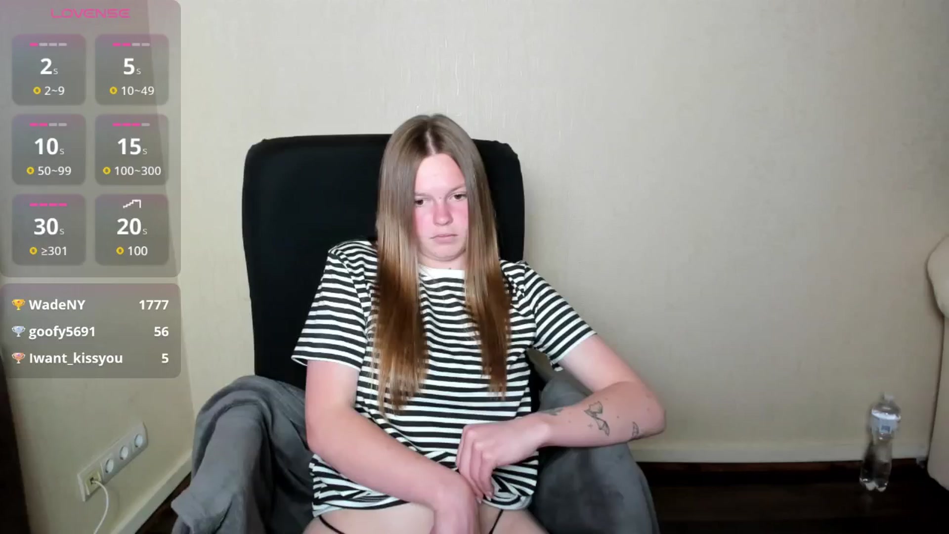 Gallery image thumbnail from CuteDina's myfreecams stream on, 06/24/2025, 11:08 image 3 of 20