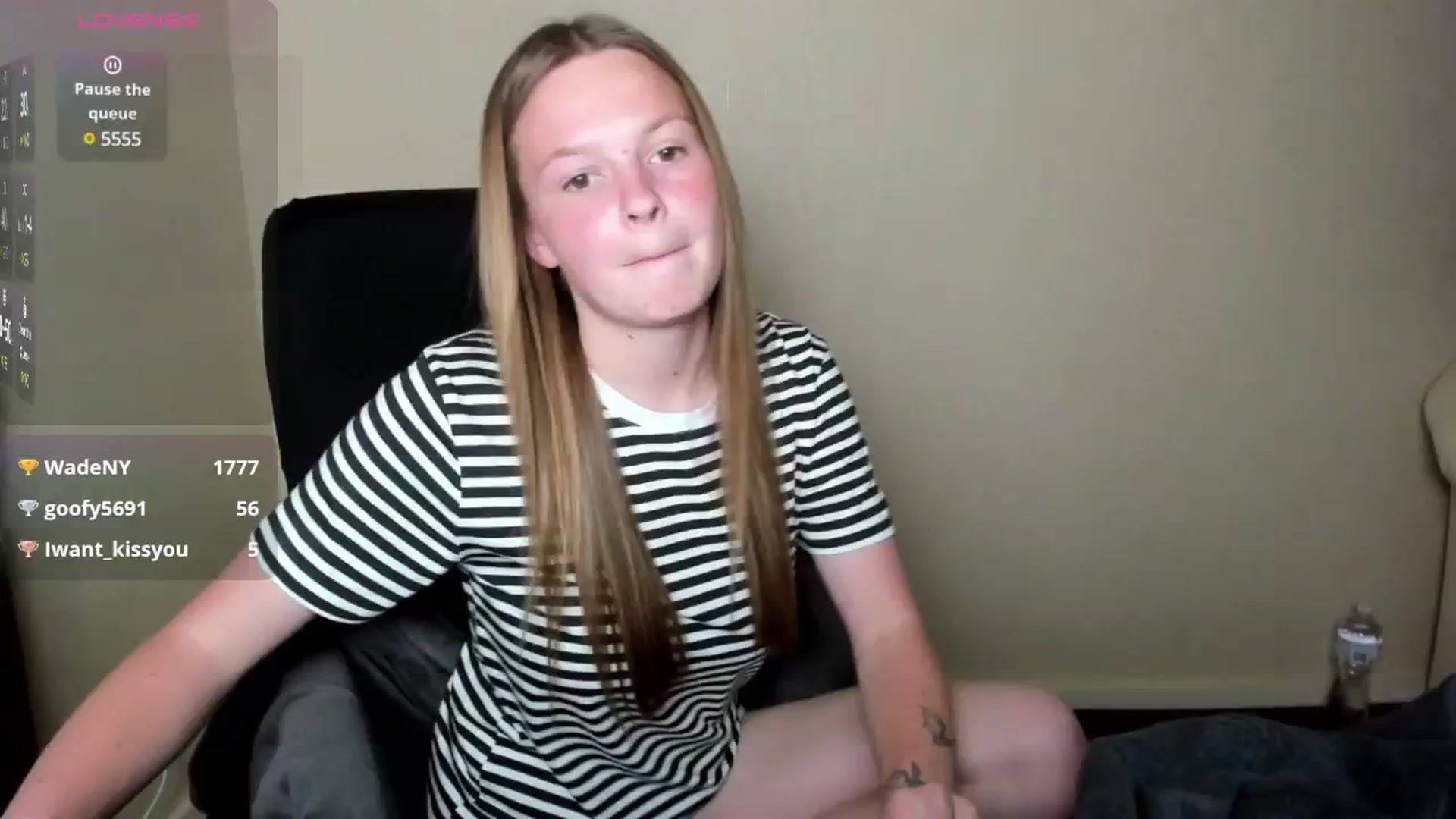 Gallery image thumbnail from CuteDina's myfreecams stream on, 06/24/2025, 11:08 image 15 of 20