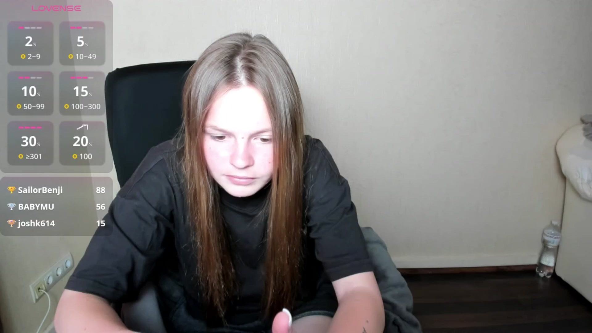 Gallery image thumbnail from CuteDina's myfreecams stream on, 06/25/2025, 11:18 image 14 of 20
