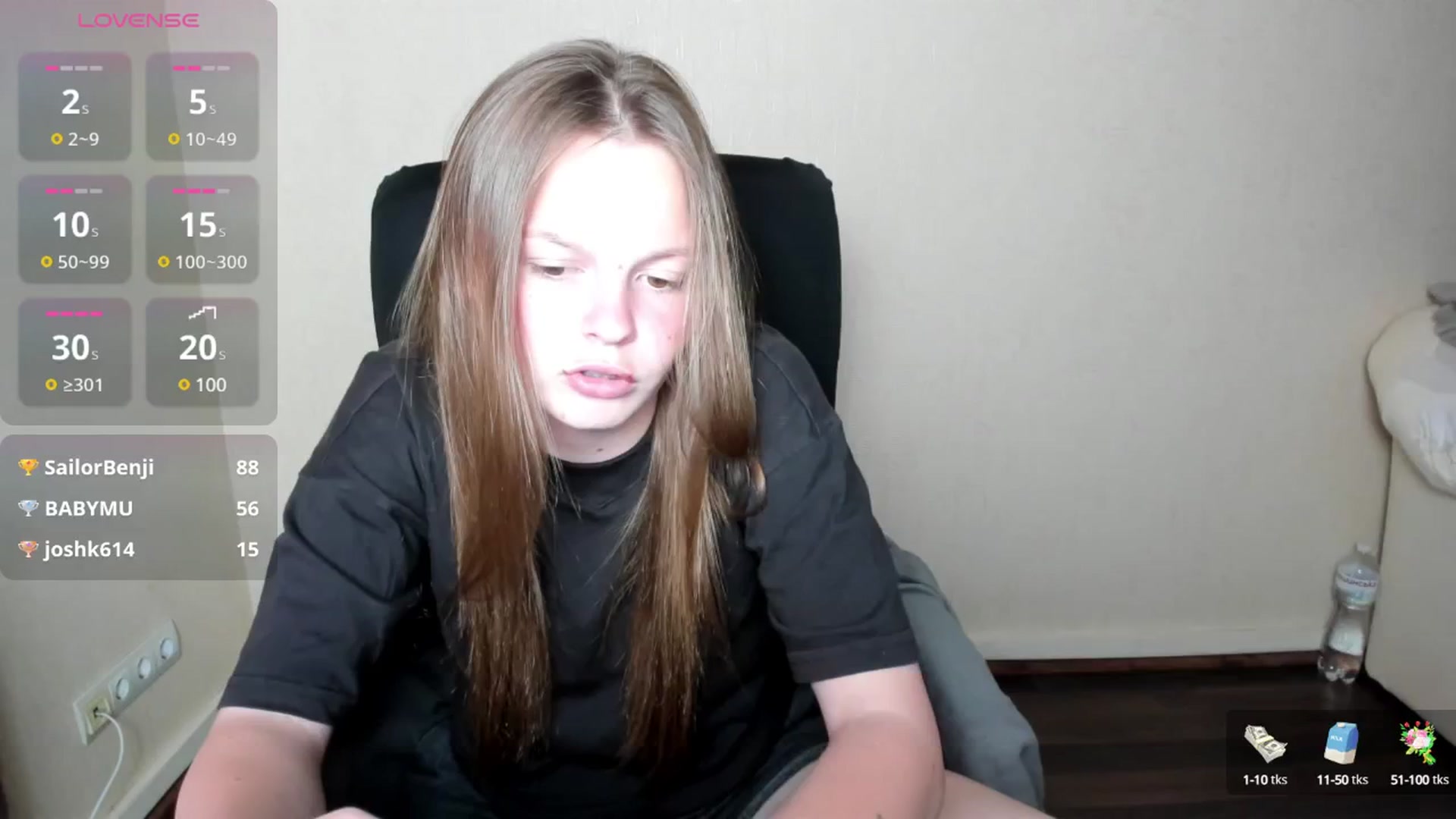 Gallery image thumbnail from CuteDina's myfreecams stream on, 06/25/2025, 11:18 image 3 of 20