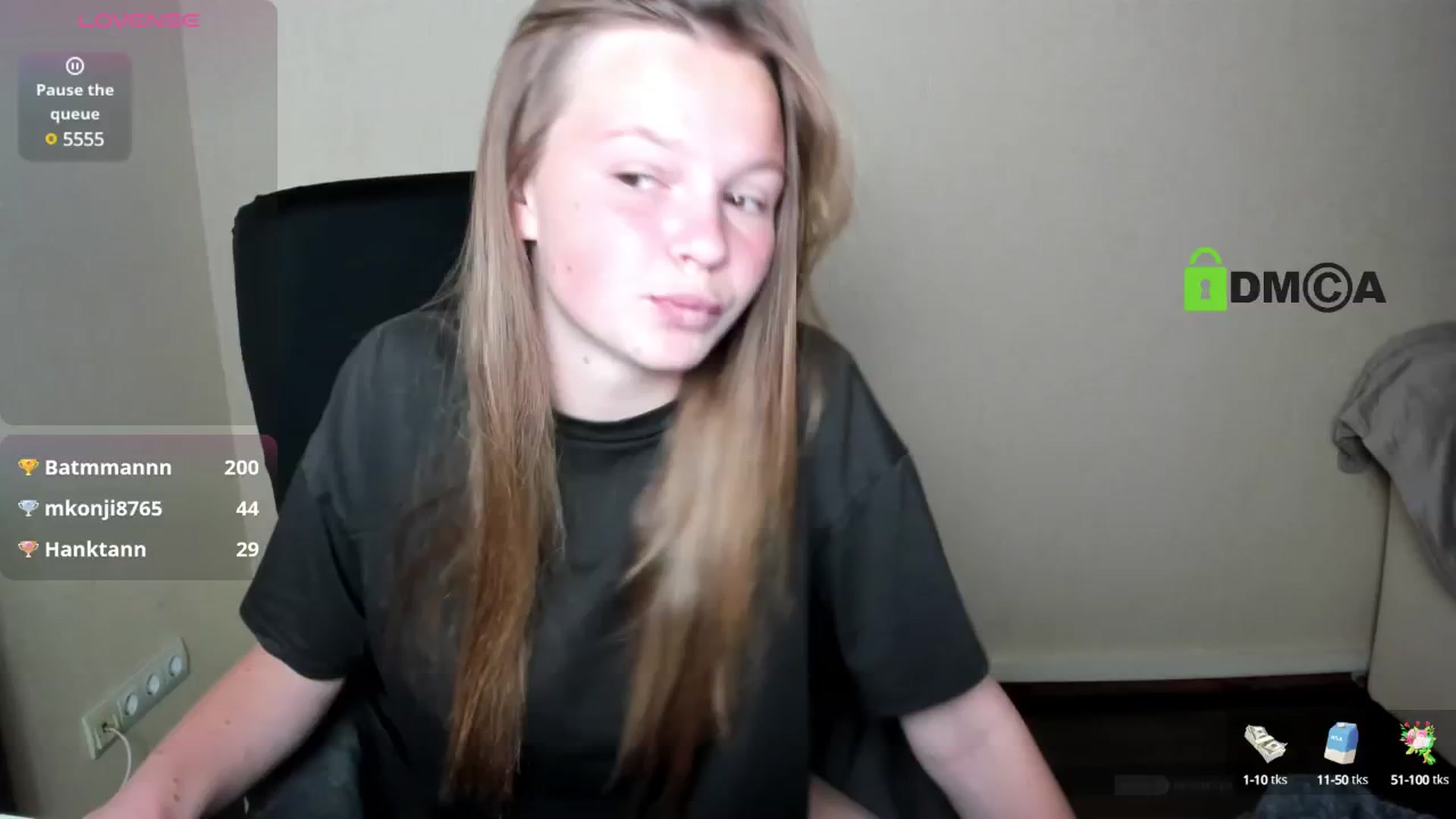 Gallery image thumbnail from CuteDina's myfreecams stream on, 06/27/2025, 09:17 image 5 of 20