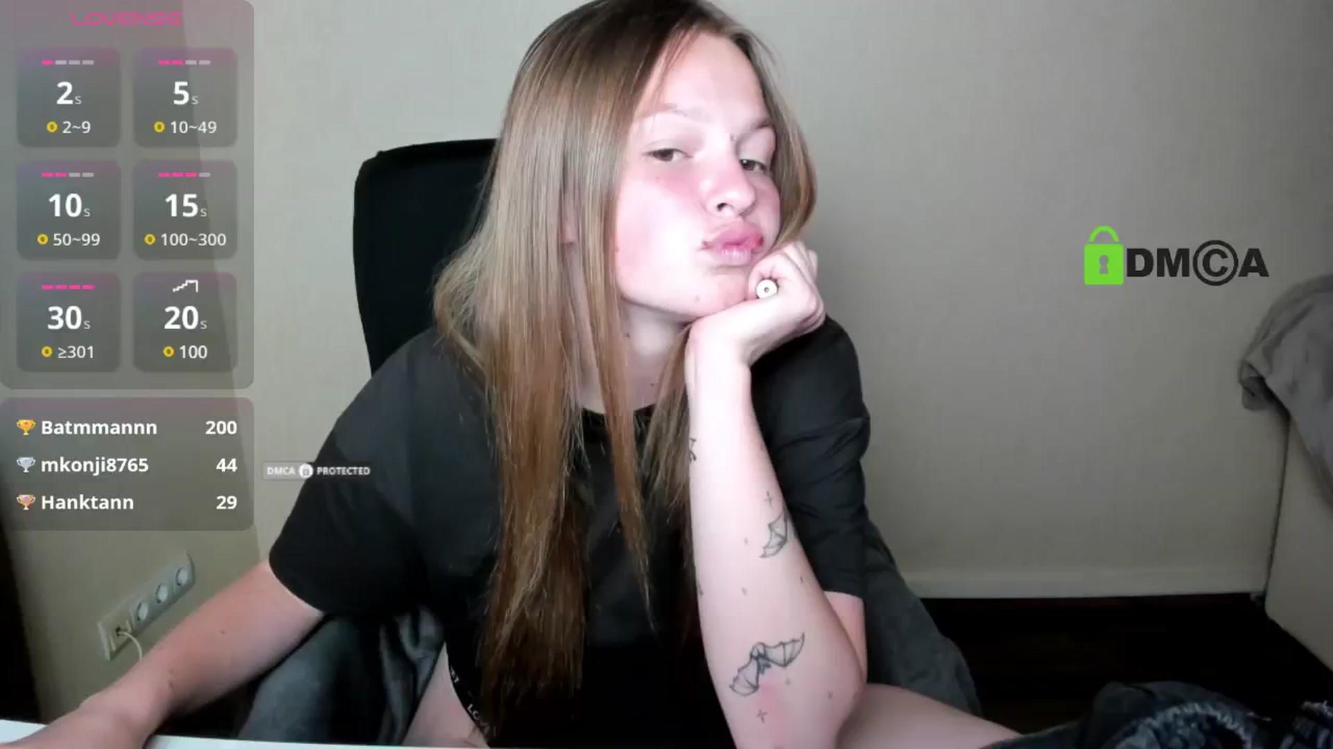 Gallery image thumbnail from CuteDina's myfreecams stream on, 06/27/2025, 10:59 image 1 of 20
