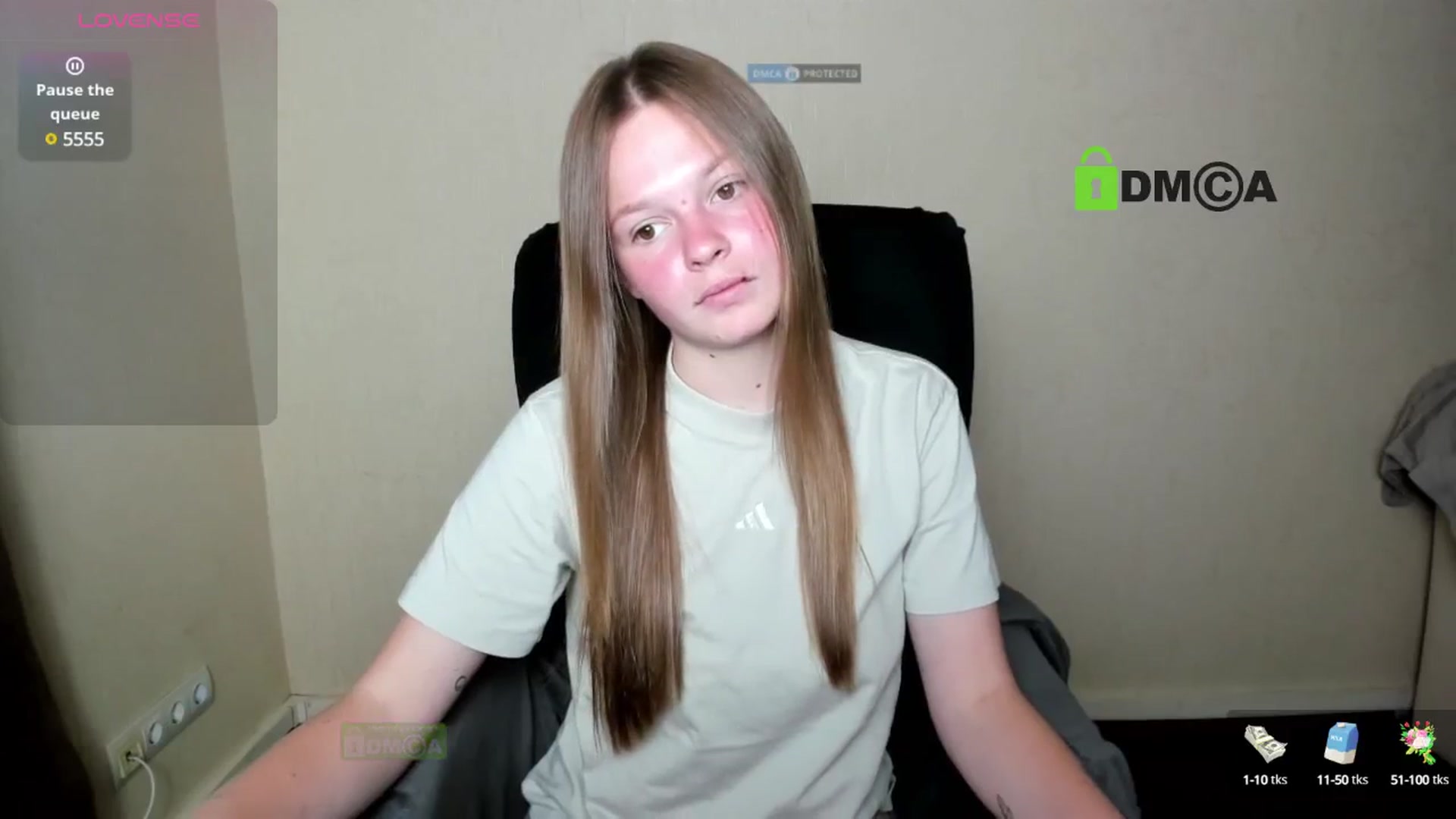 Gallery image thumbnail from CuteDina's myfreecams stream on, 06/29/2025, 07:14 image 6 of 20