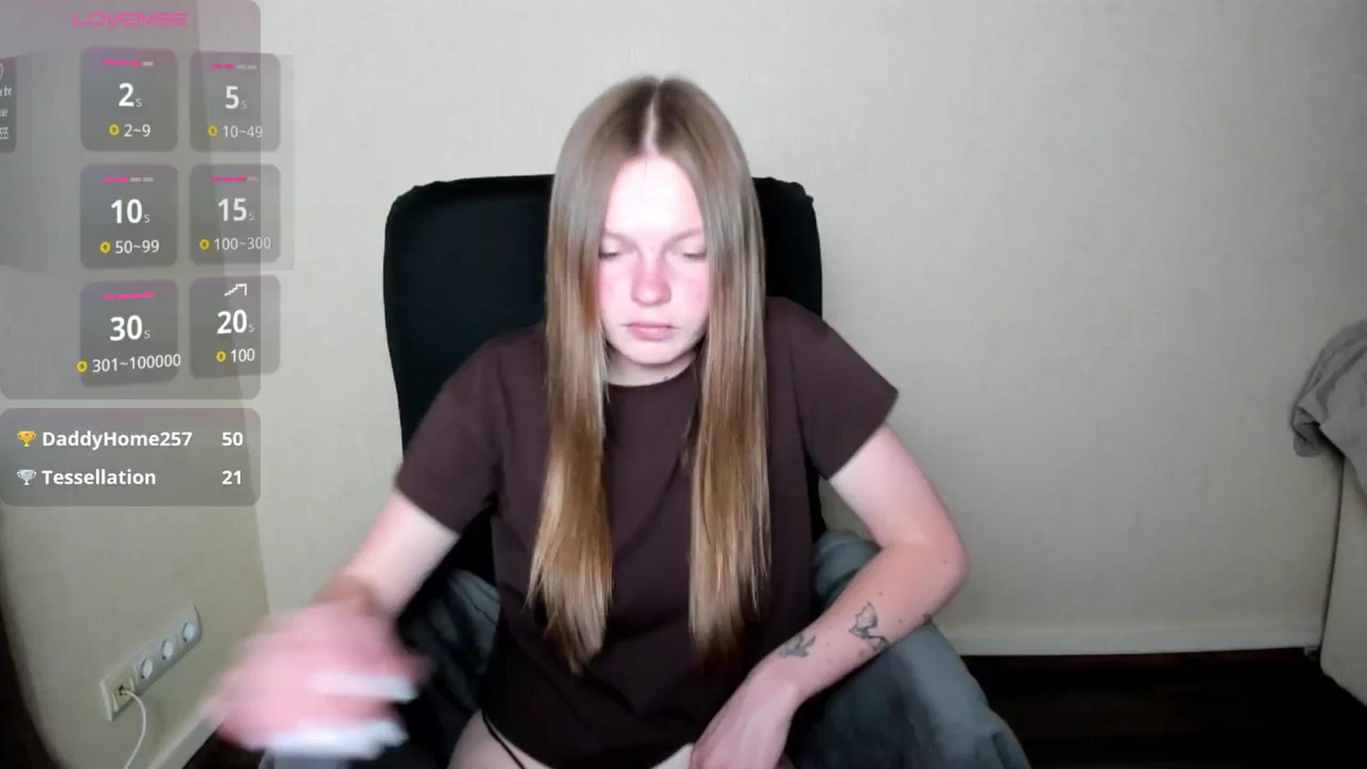 Gallery image thumbnail from CuteDina's myfreecams stream on, 06/30/2025, 08:44 image 15 of 20