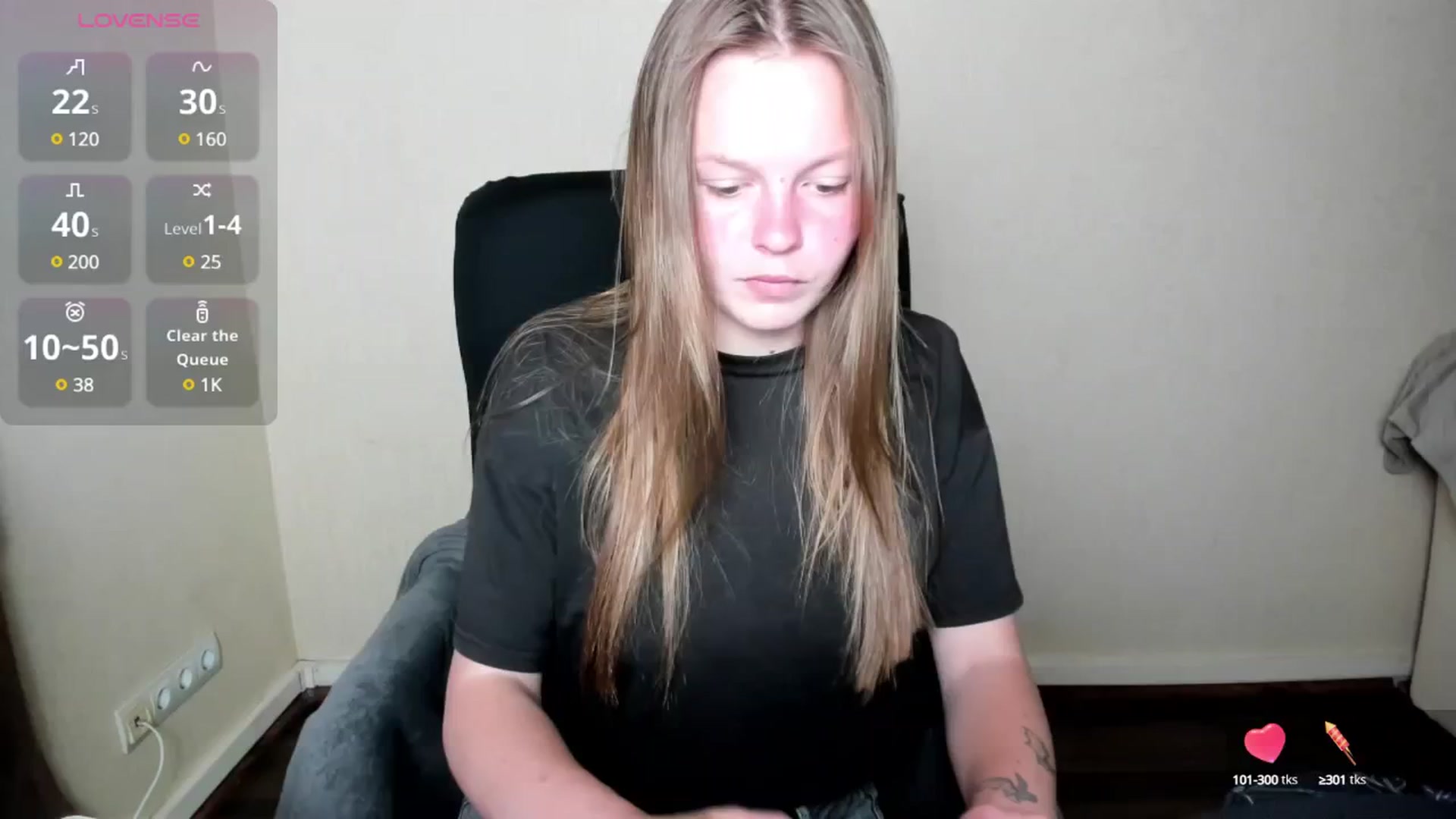 Gallery image thumbnail from CuteDina's myfreecams stream on, 07/03/2025, 08:17 image 3 of 20