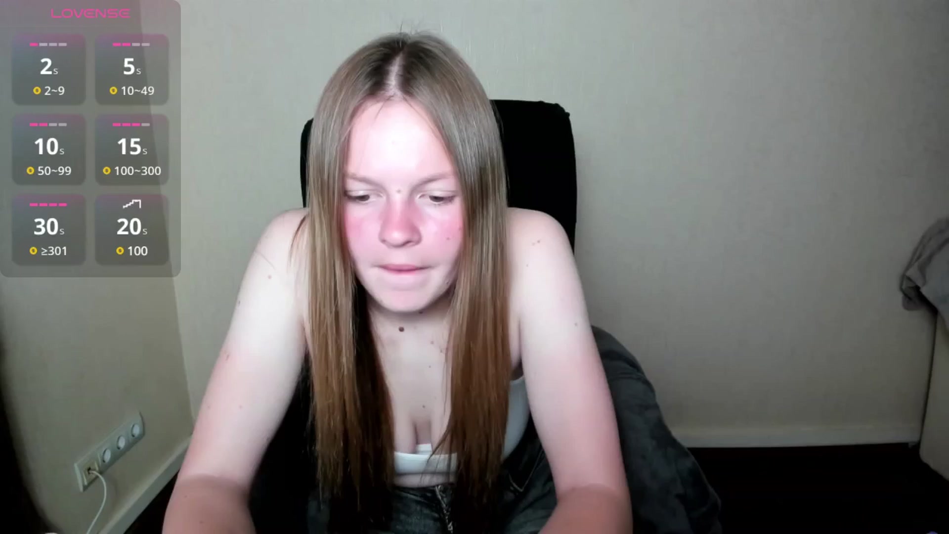 Gallery image thumbnail from CuteDina's myfreecams stream on, 07/03/2025, 08:17 image 9 of 20