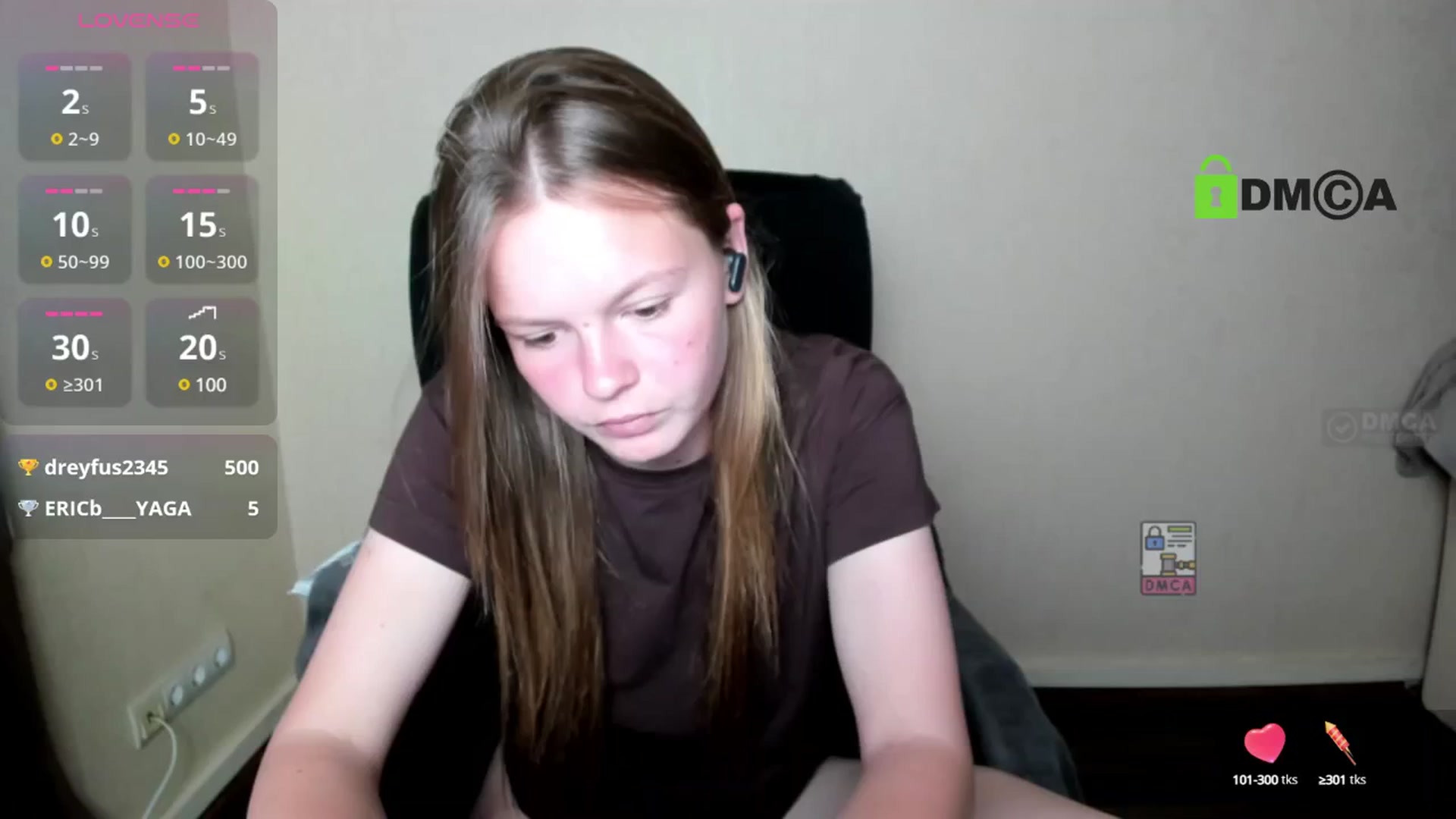 Gallery image thumbnail from CuteDina's myfreecams stream on, 07/04/2025, 07:56 image 13 of 20