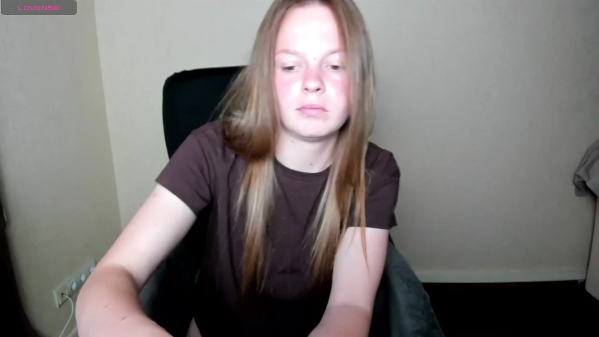 Gallery image thumbnail from CuteDina's myfreecams stream on, 07/04/2025, 09:18 image 3 of 20