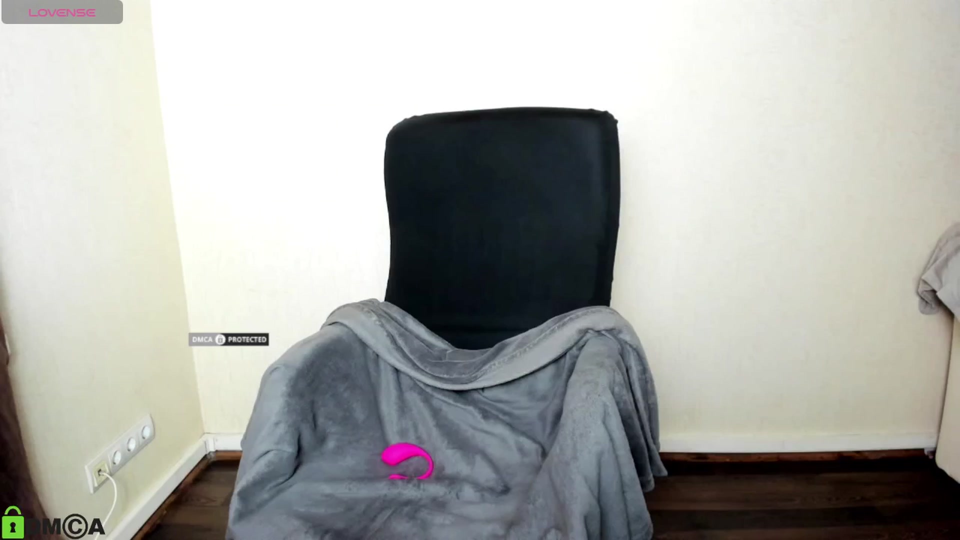 Gallery image thumbnail from CuteDina's myfreecams stream on, 07/04/2025, 11:21 image 8 of 20