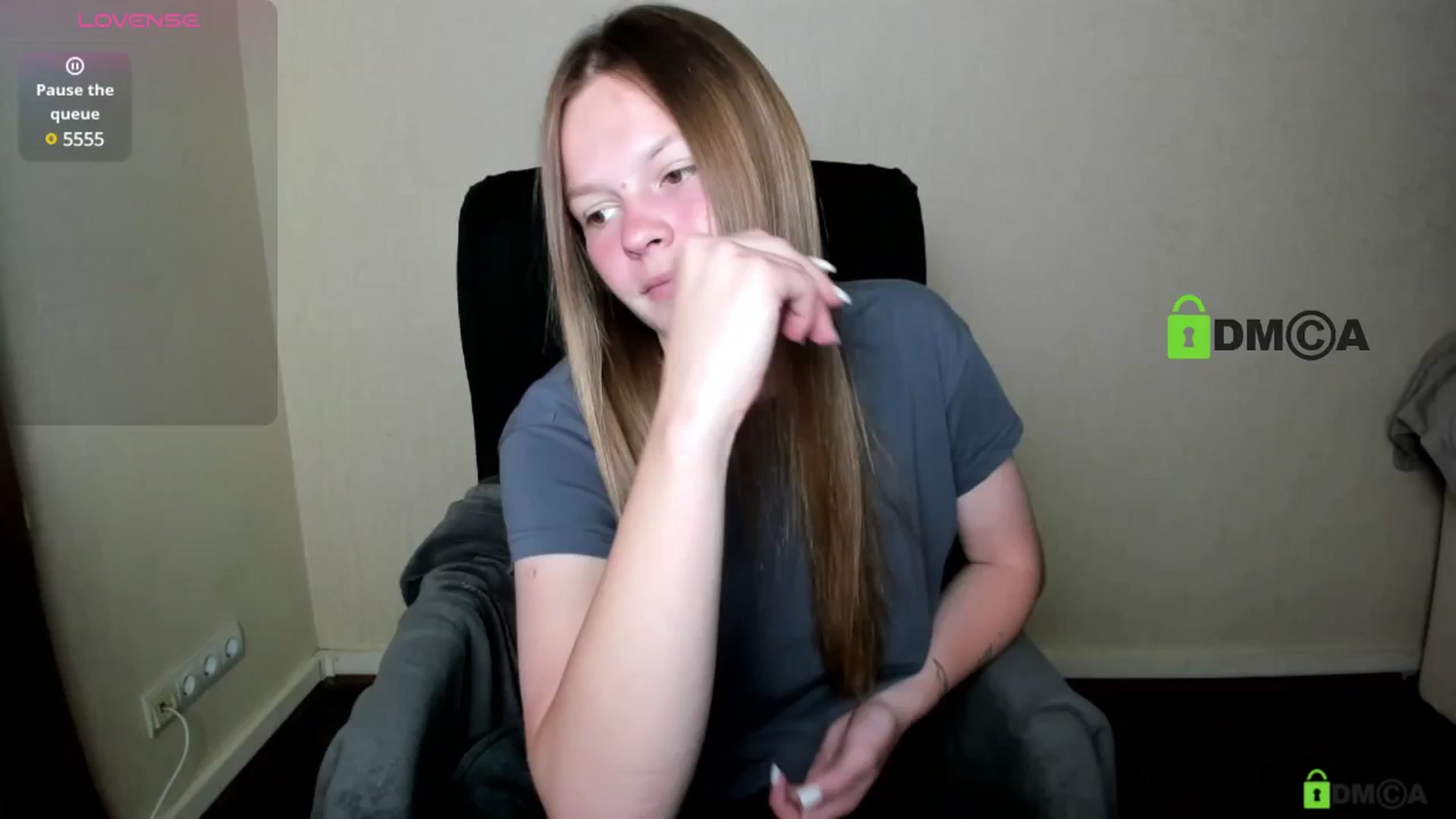 Gallery image thumbnail from CuteDina's myfreecams stream on, 07/07/2025, 08:13 image 7 of 20