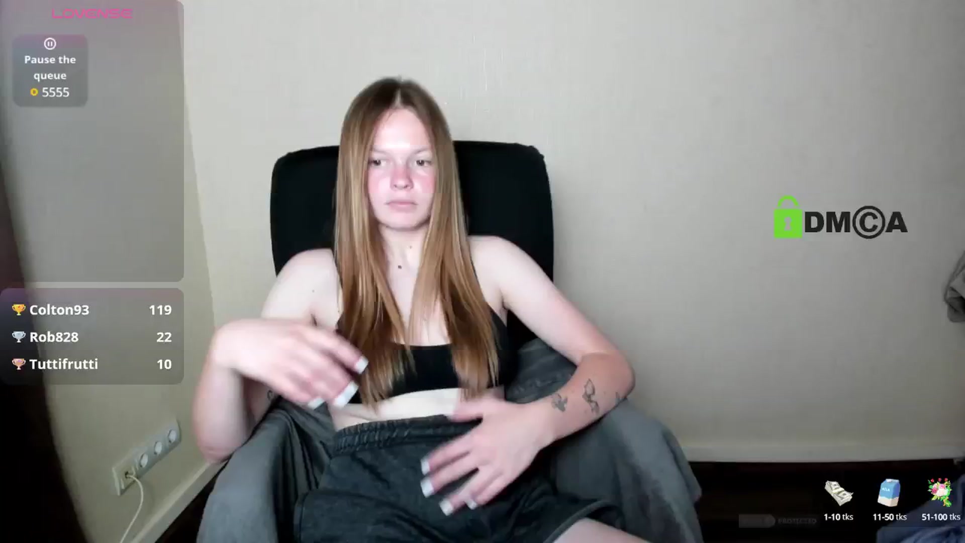 Gallery image thumbnail from CuteDina's myfreecams stream on, 07/07/2025, 08:29 image 7 of 20