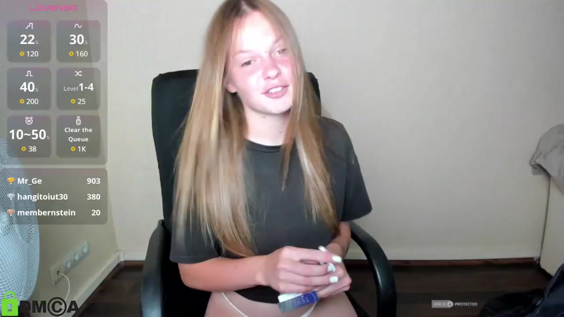 Gallery image thumbnail from CuteDina's myfreecams stream on, 07/19/2025, 11:18 image 10 of 20