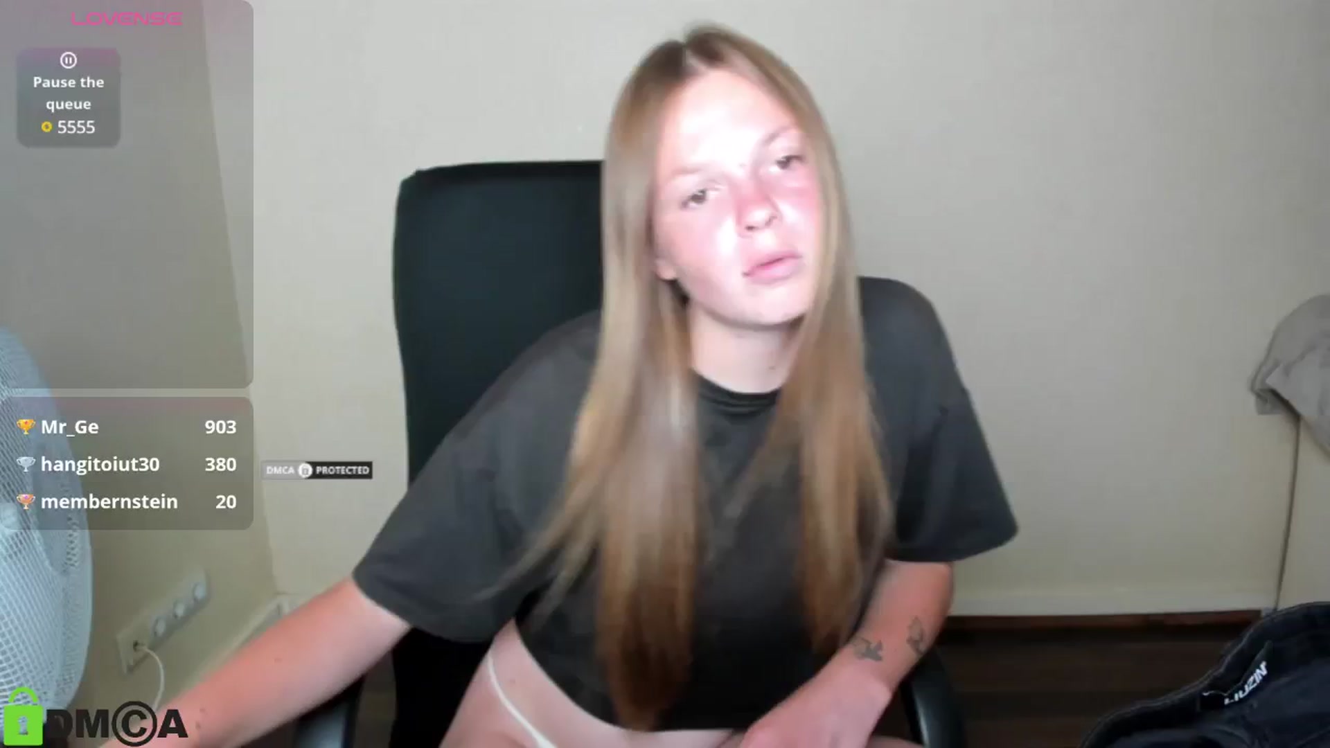 Gallery image thumbnail from CuteDina's myfreecams stream on, 07/19/2025, 11:18 image 4 of 20