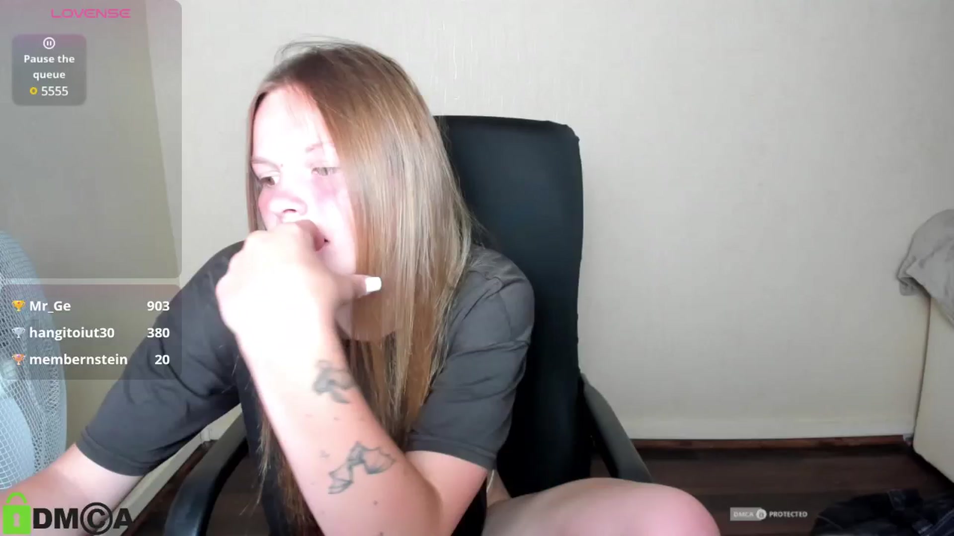 Gallery image thumbnail from CuteDina's myfreecams stream on, 07/19/2025, 11:18 image 18 of 20