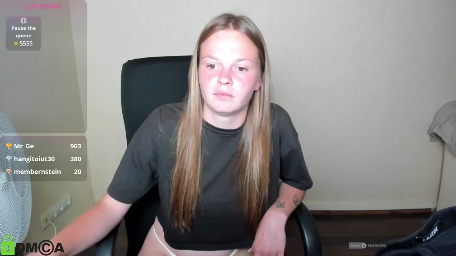 Gallery image thumbnail from CuteDina's myfreecams stream on, 07/19/2025, 11:18 image 2 of 20