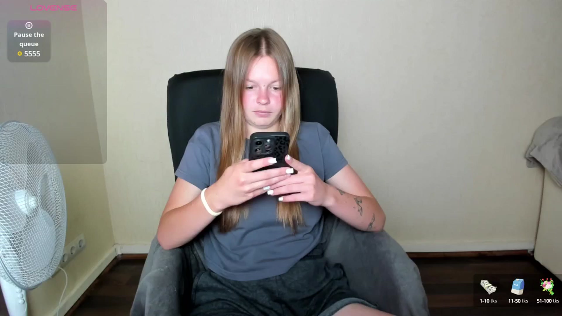 Gallery image thumbnail from CuteDina's myfreecams stream on, 07/21/2025, 08:17 image 1 of 20