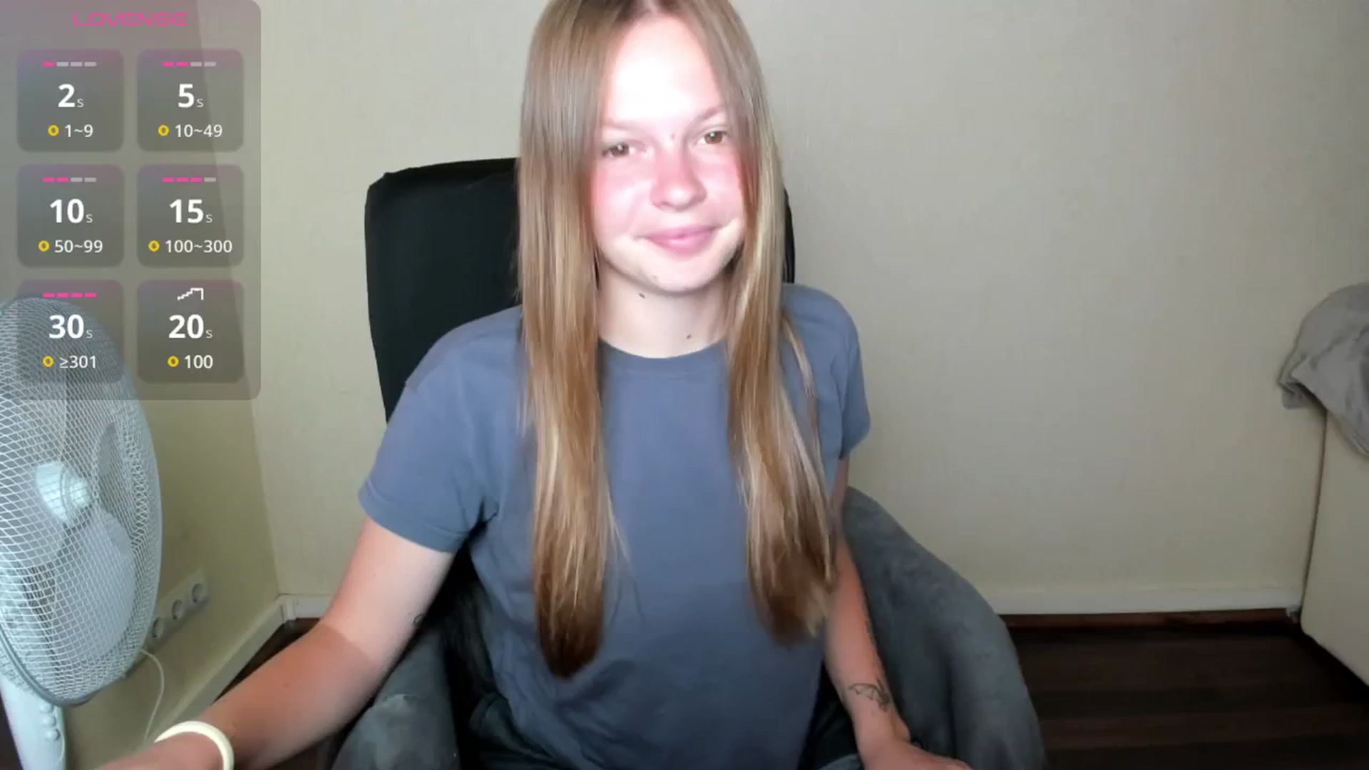 Gallery image thumbnail from CuteDina's myfreecams stream on, 07/21/2025, 08:17 image 9 of 20