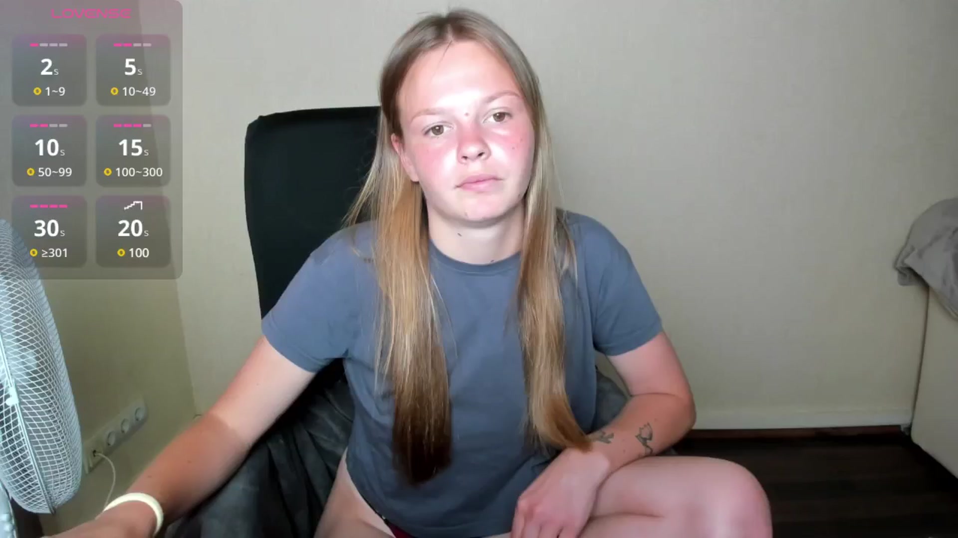 Gallery image thumbnail from CuteDina's myfreecams stream on, 07/21/2025, 08:47 image 4 of 20