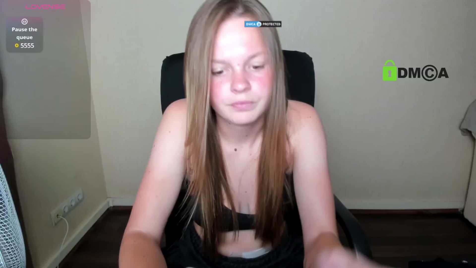 Gallery image thumbnail from CuteDina's myfreecams stream on, 07/27/2025, 08:37 image 5 of 20
