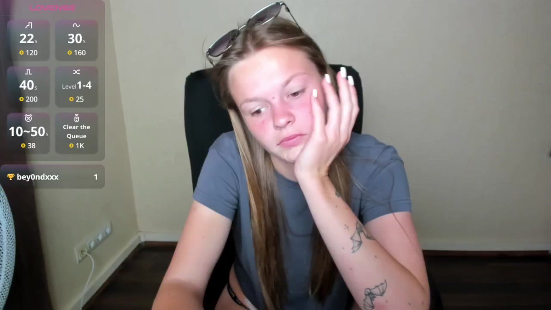 Gallery image thumbnail from CuteDina's myfreecams stream on, 07/29/2025, 07:23 image 15 of 20