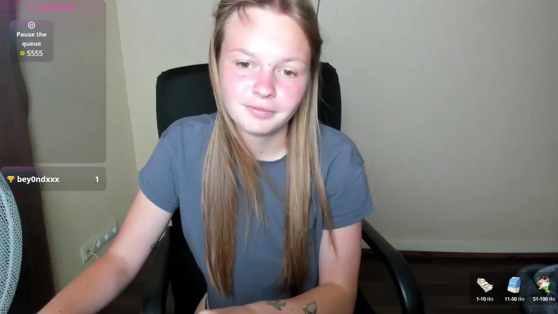 Gallery image thumbnail from CuteDina's myfreecams stream on, 07/29/2025, 08:48 image 1 of 20