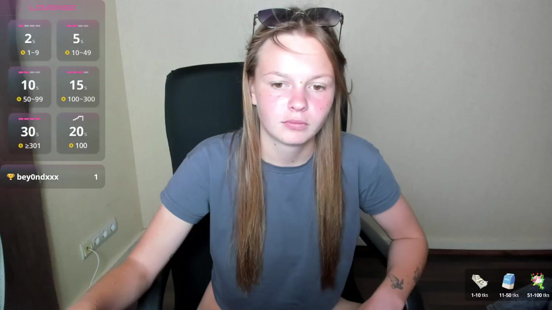 Gallery image thumbnail from CuteDina's myfreecams stream on, 07/29/2025, 08:48 image 7 of 20