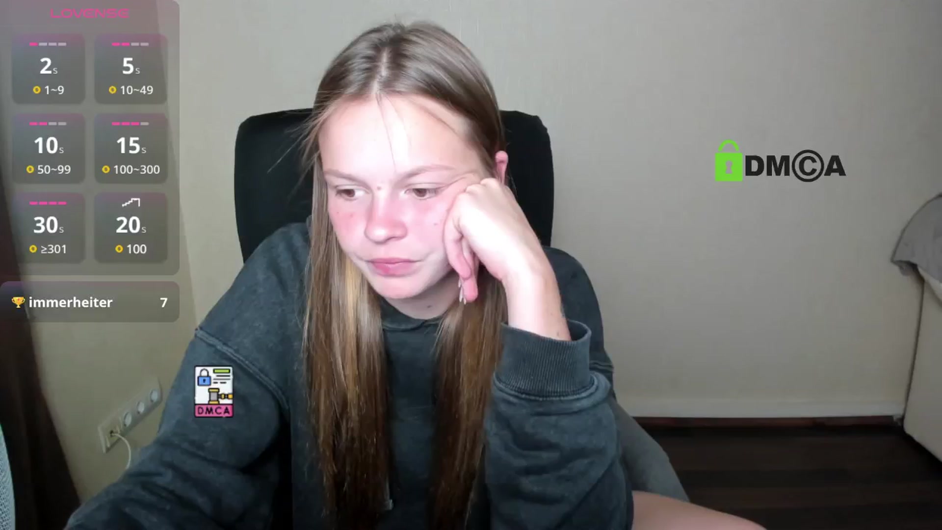 Gallery image thumbnail from CuteDina's myfreecams stream on, 08/01/2025, 10:24 image 15 of 20