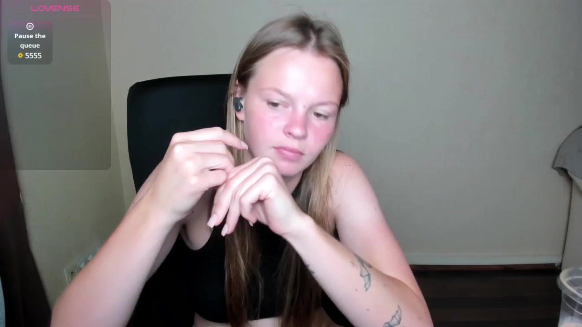 Gallery image thumbnail from CuteDina's myfreecams stream on, 08/03/2025, 09:06 image 2 of 20