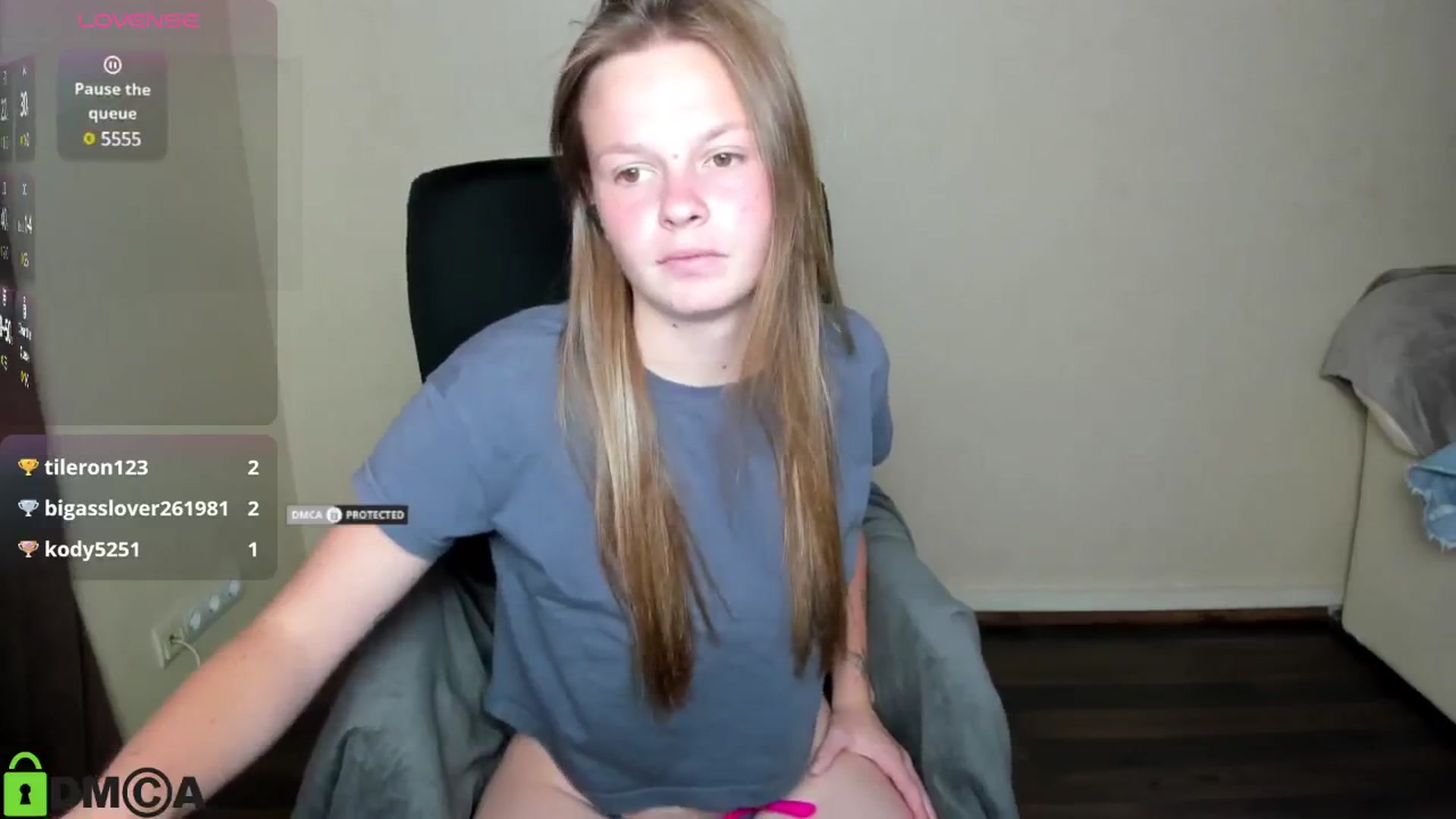 Gallery image thumbnail from CuteDina's myfreecams stream on, 08/08/2025, 11:11 image 8 of 20