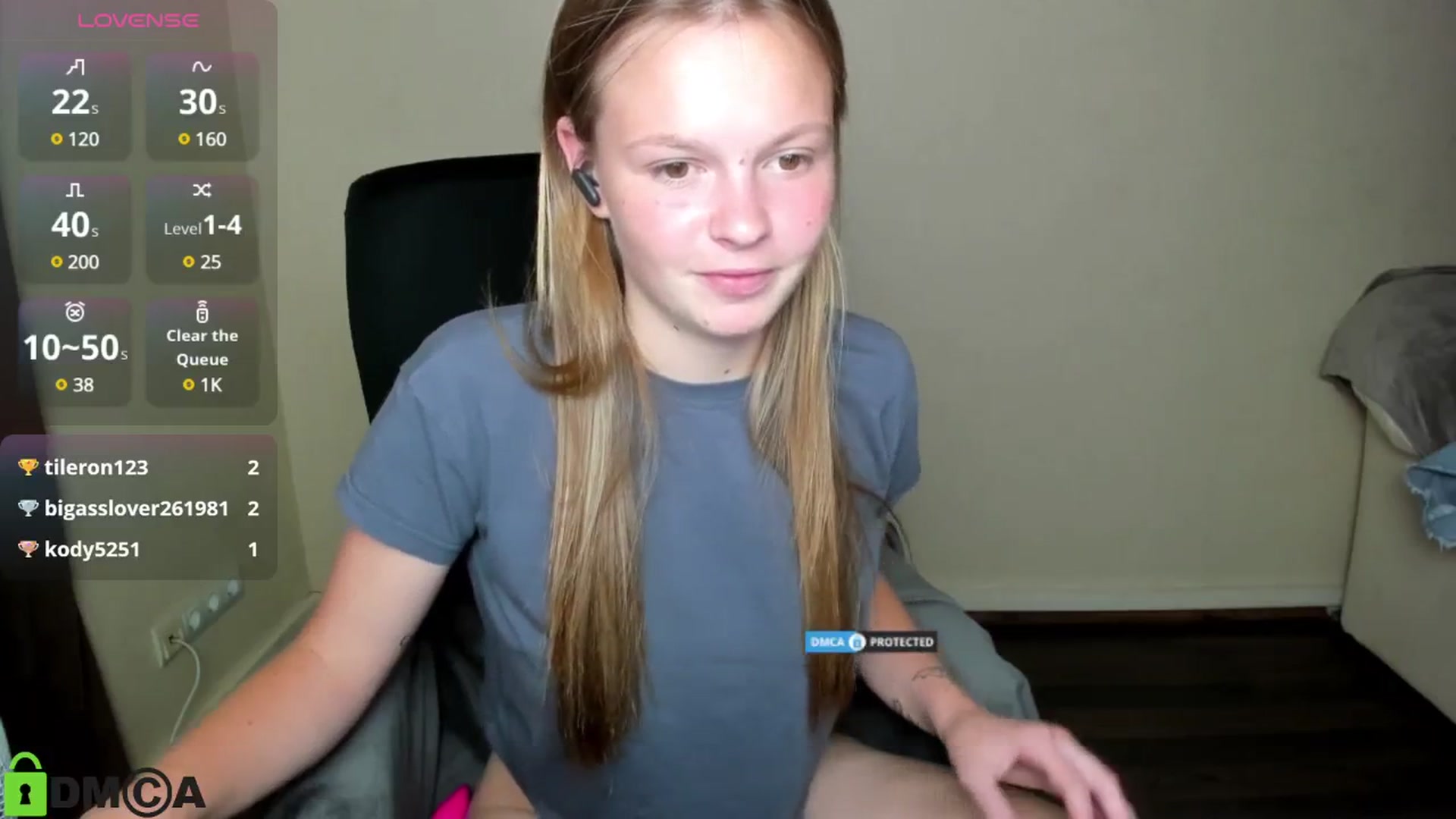 Gallery image thumbnail from CuteDina's myfreecams stream on, 08/08/2025, 11:11 image 5 of 20