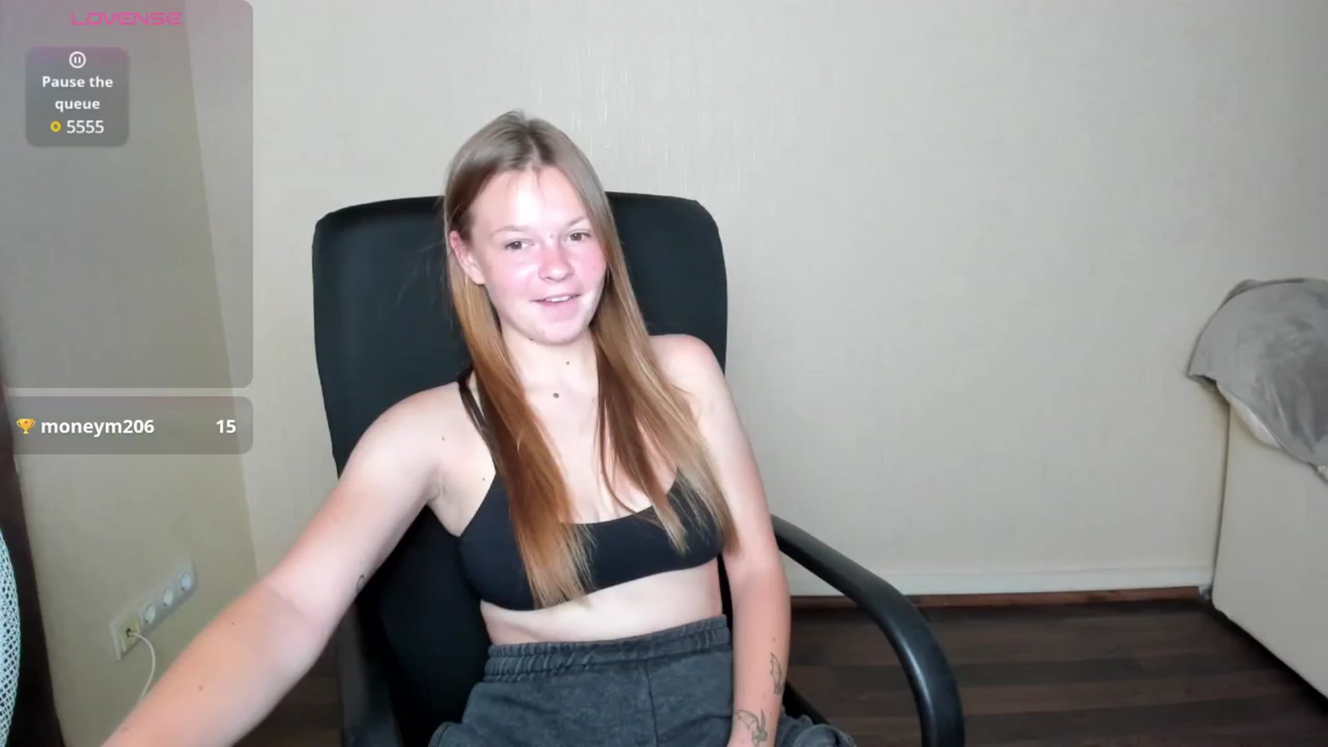 Gallery image thumbnail from CuteDina's myfreecams stream on, 08/11/2025, 08:28 image 2 of 20