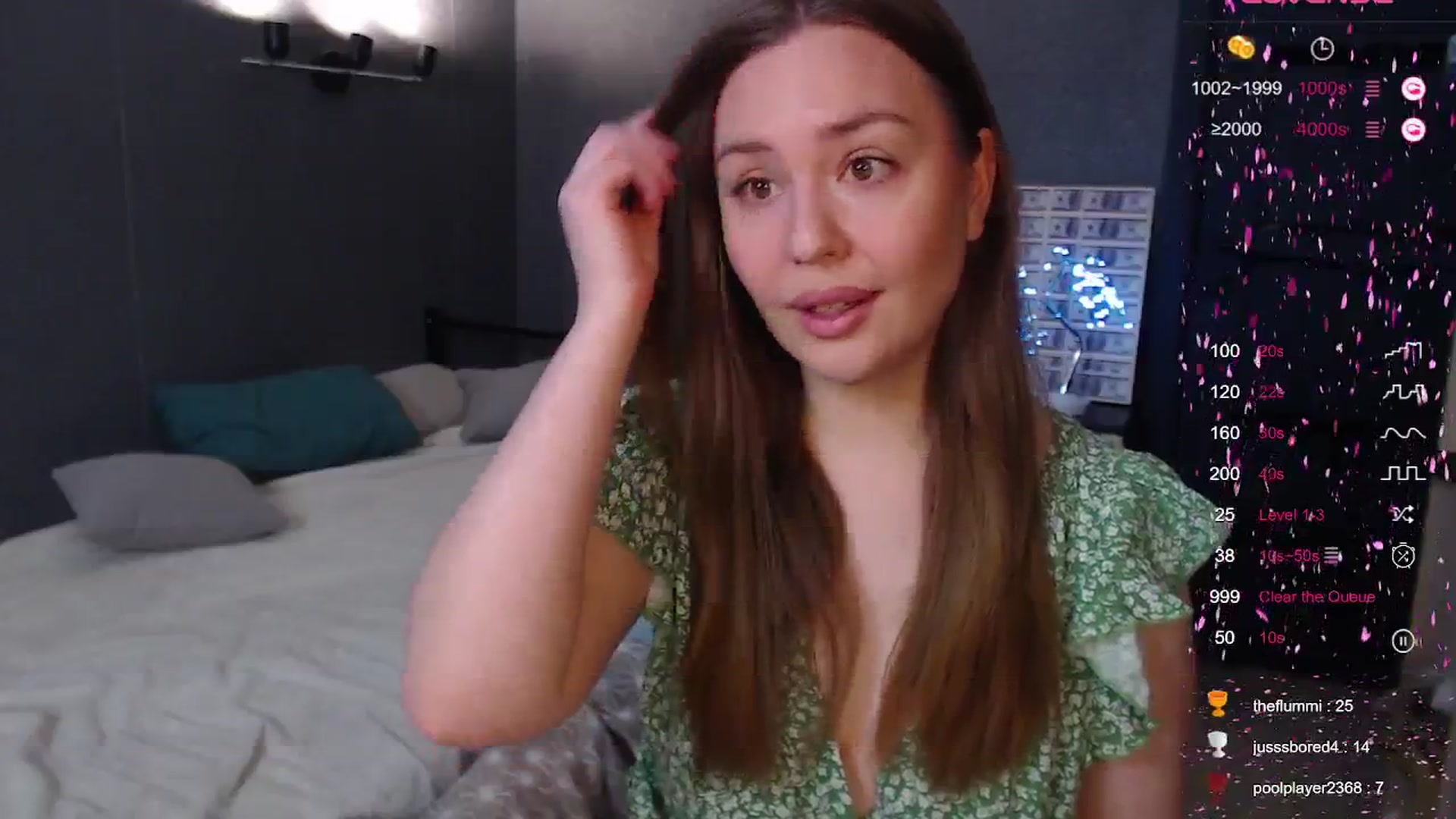Gallery image thumbnail from CuteFlower_'s myfreecams stream on, 12/25/2025, 14:15 image 16 of 20