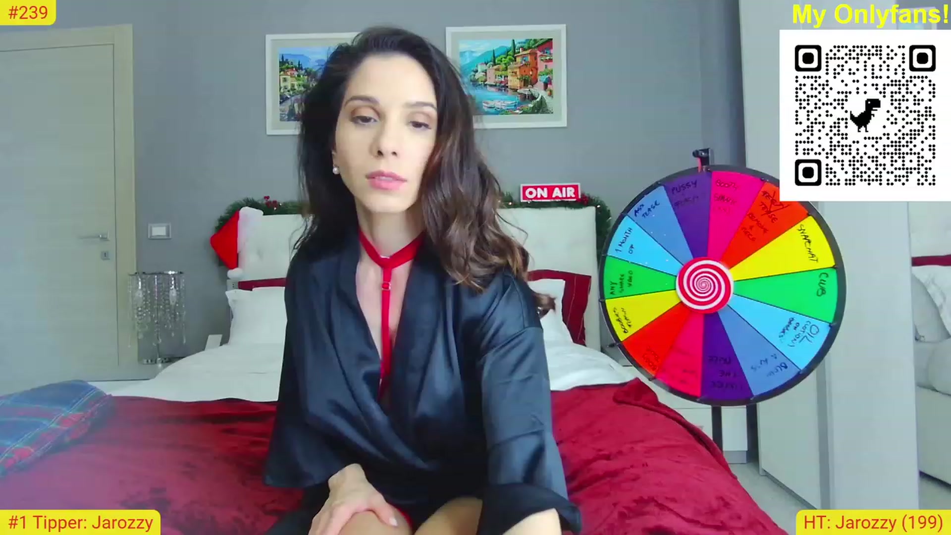 Gallery image thumbnail from CuteHerminie's myfreecams stream on, 12/15/2022, 21:31 image 3 of 20