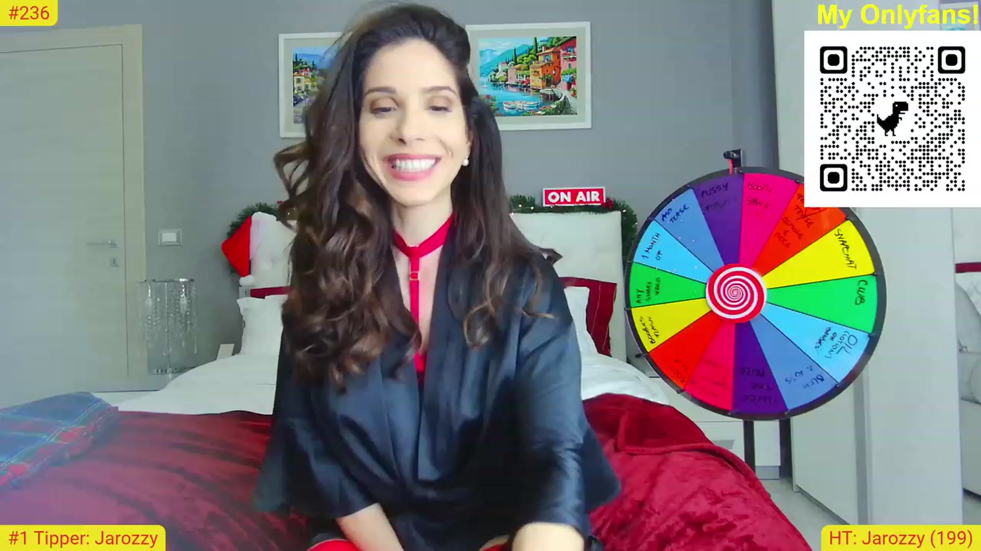 Gallery image thumbnail from CuteHerminie's myfreecams stream on, 12/15/2022, 21:31 image 10 of 20